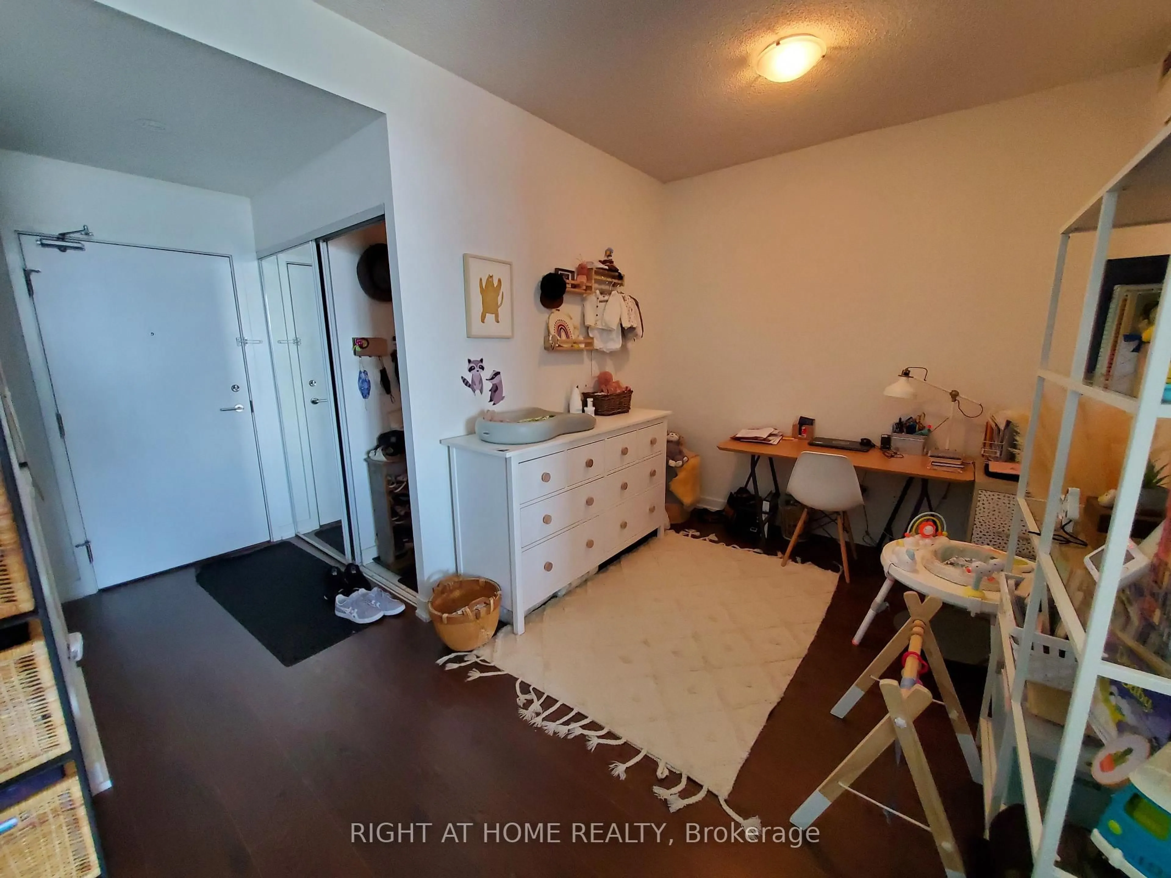 A pic of a room for 121 MCMAHON Dr #2211, Toronto Ontario M2K 0C1