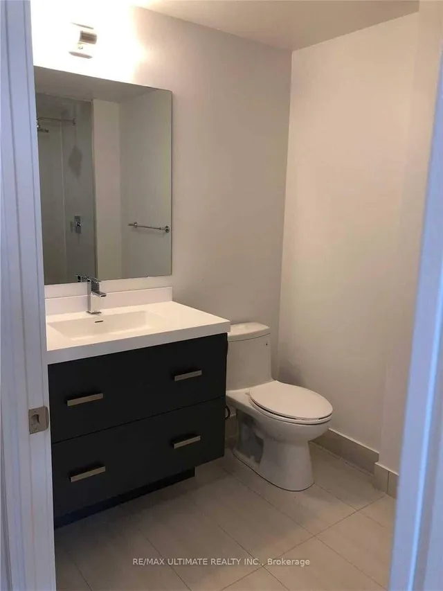 50 Wellesley St #1506, Toronto 5