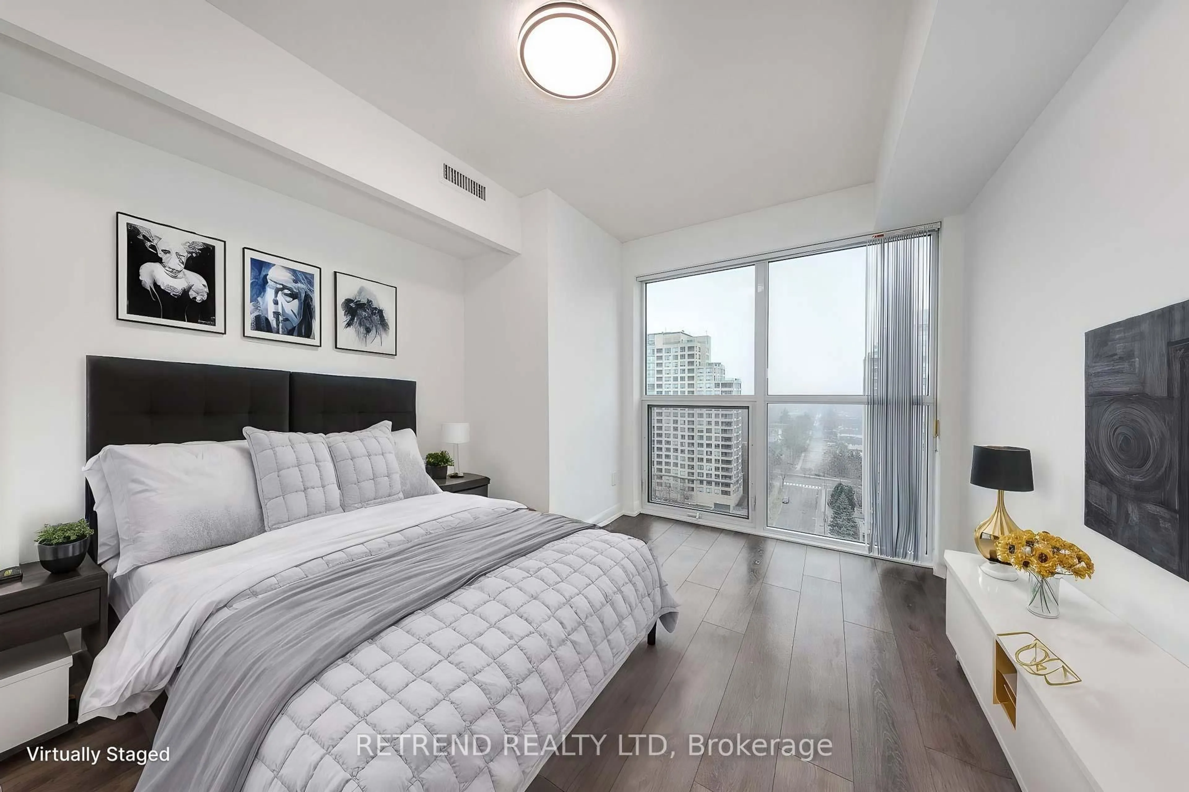 Bedroom with bed, wood/laminate floor for 5168 yonge St #1209, Toronto Ontario M2N 0G1
