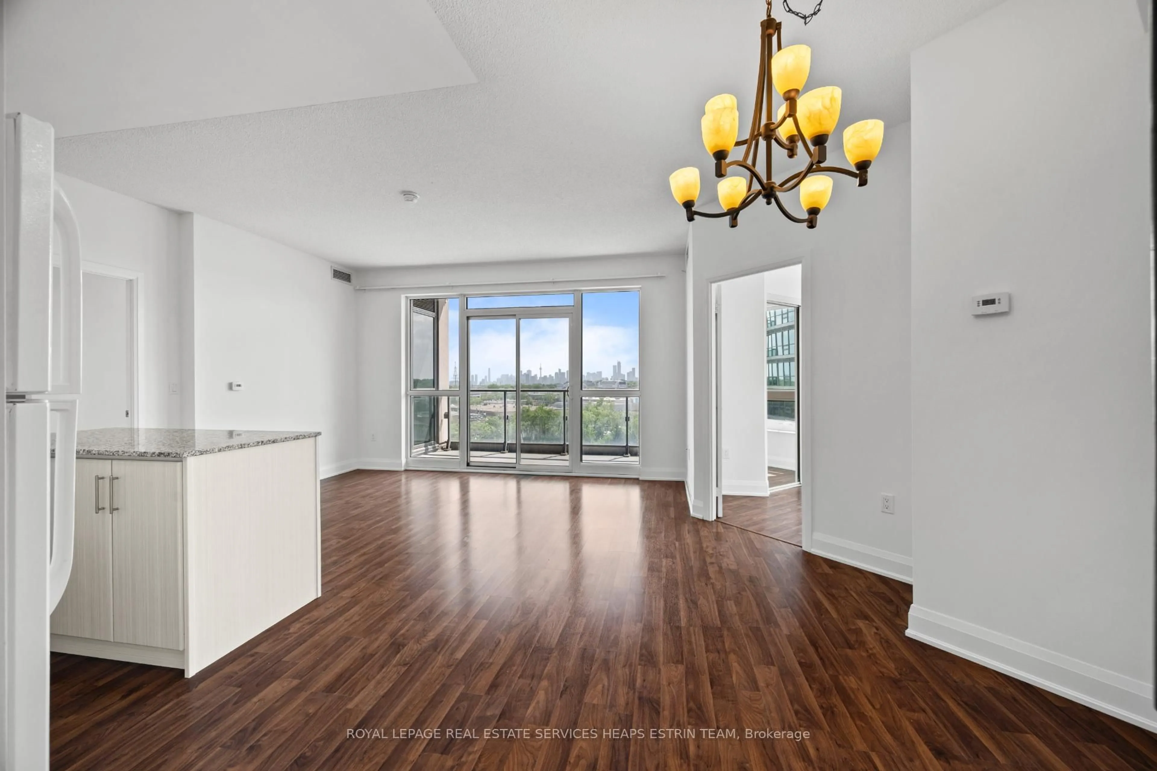 Unknown for 160 Vanderhoof Ave #913, Toronto Ontario M4G 4K3