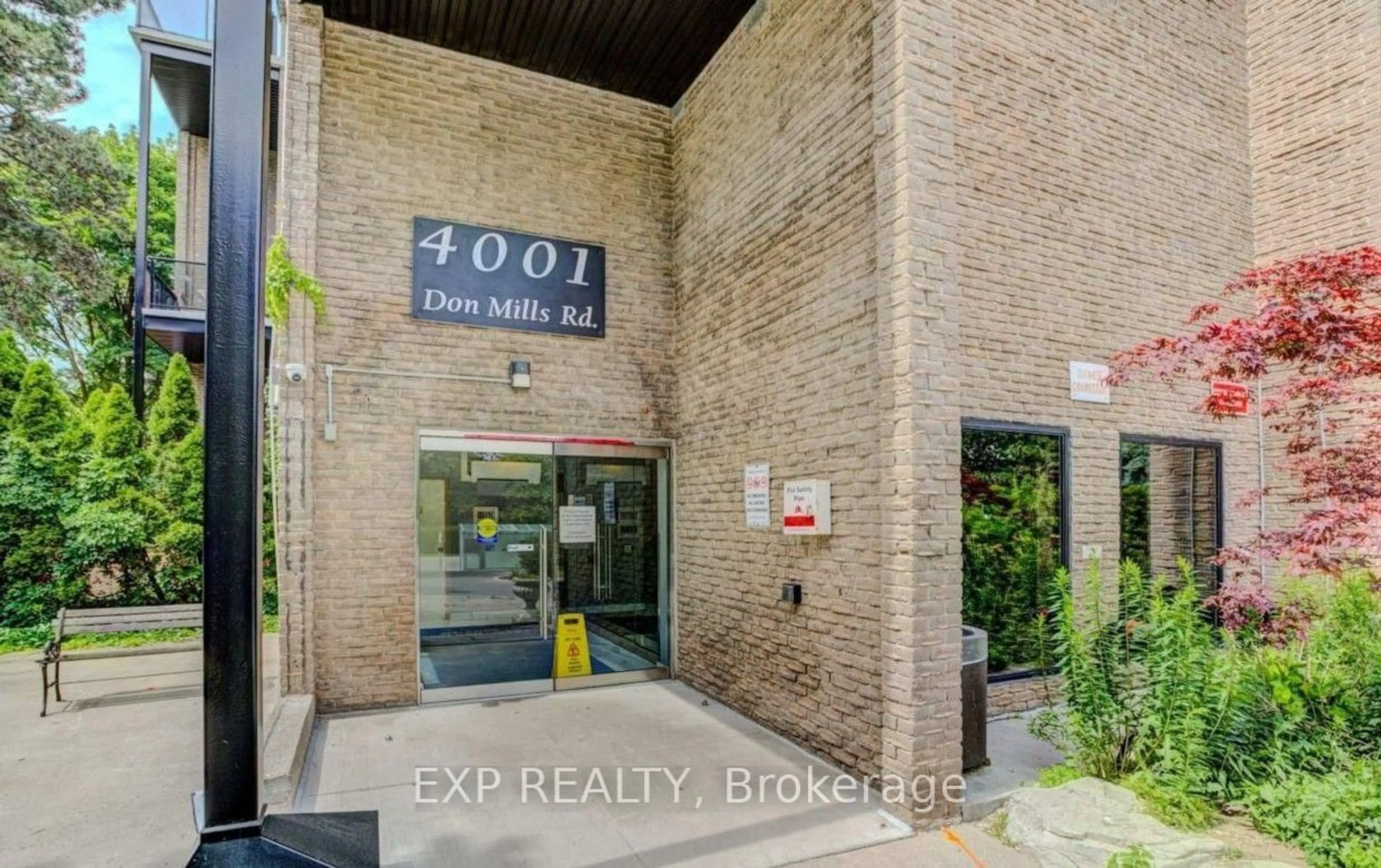 Unknown for 4001 Don Mills Rd #220, Toronto Ontario M2H 3J8