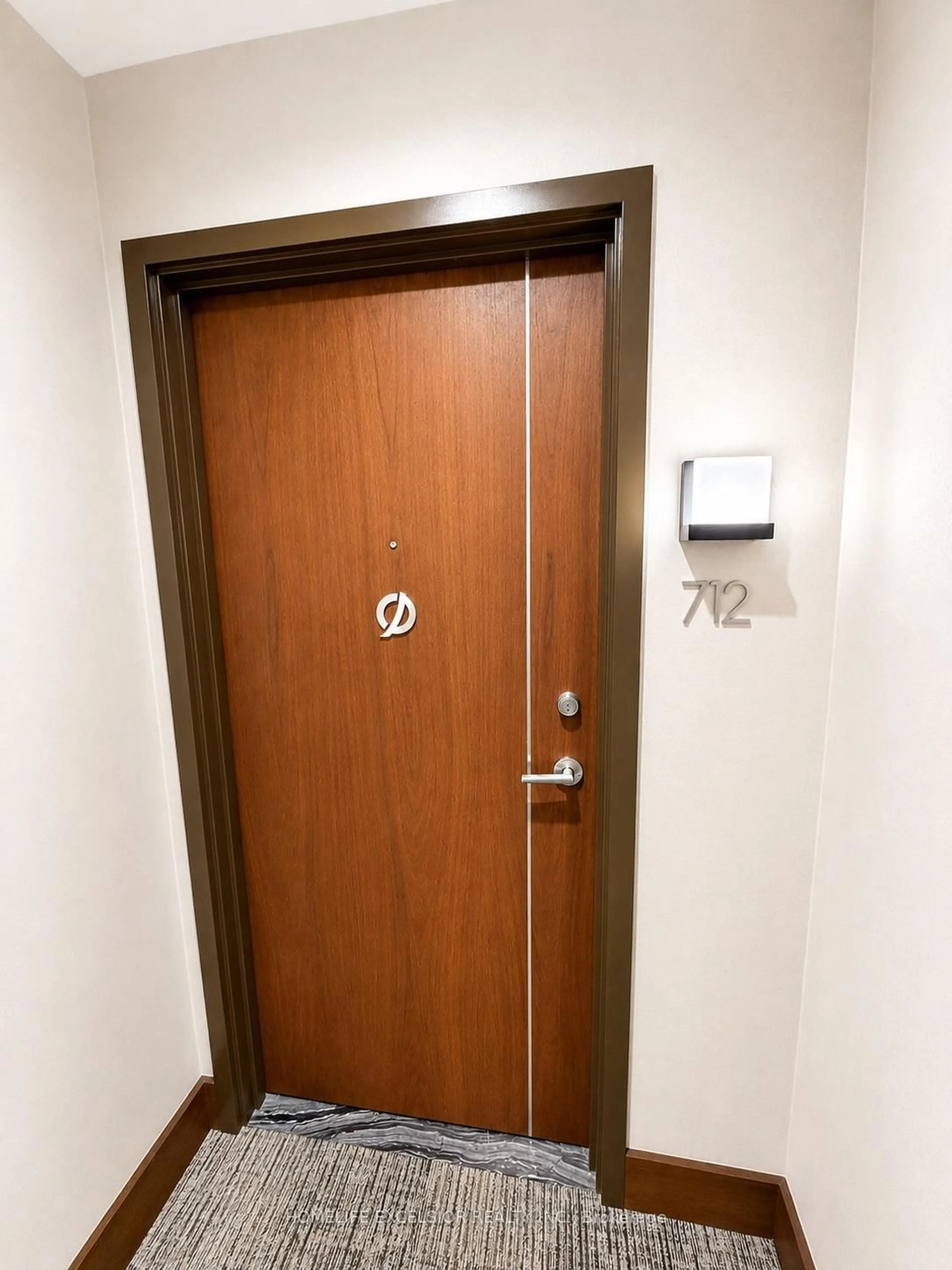 Unknown for 115 Mcmahon Dr #712, Toronto Ontario M2K 0E3
