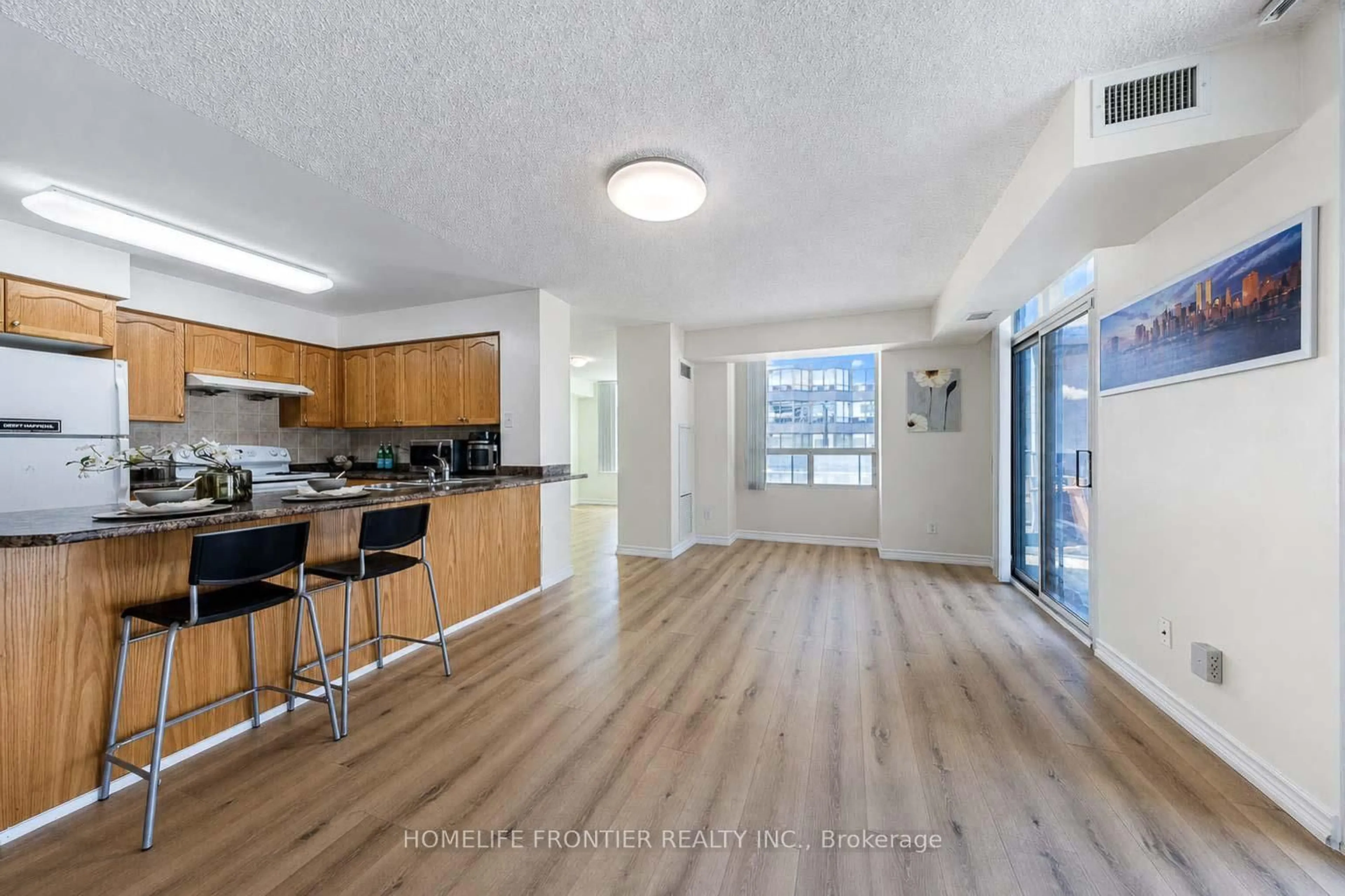 Unknown for 18 Spring Garden Ave #310, Toronto Ontario M2N 7M2