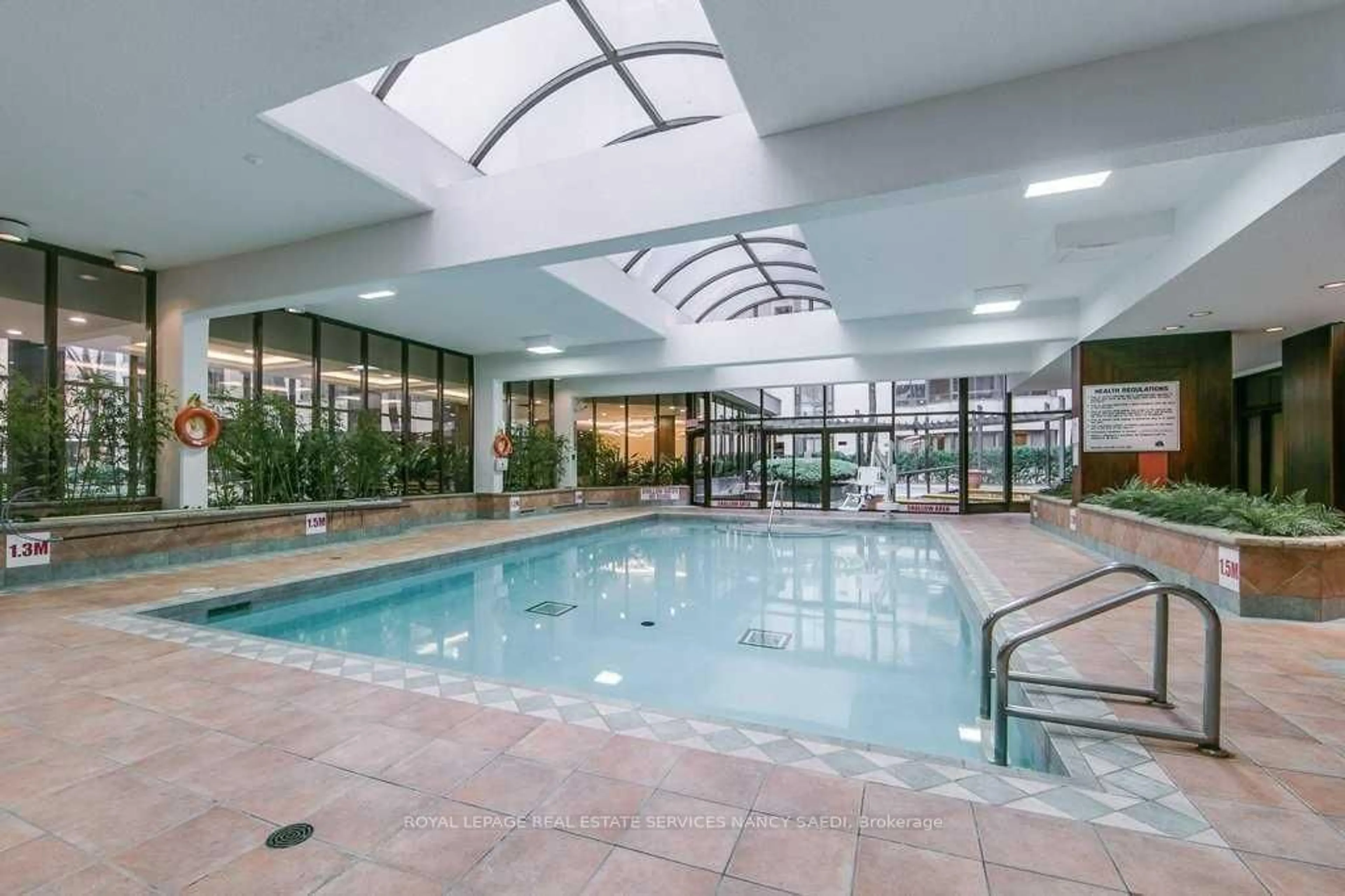 Pool for 211 St Patrick St #Ph6, Toronto Ontario M5T 2Y9
