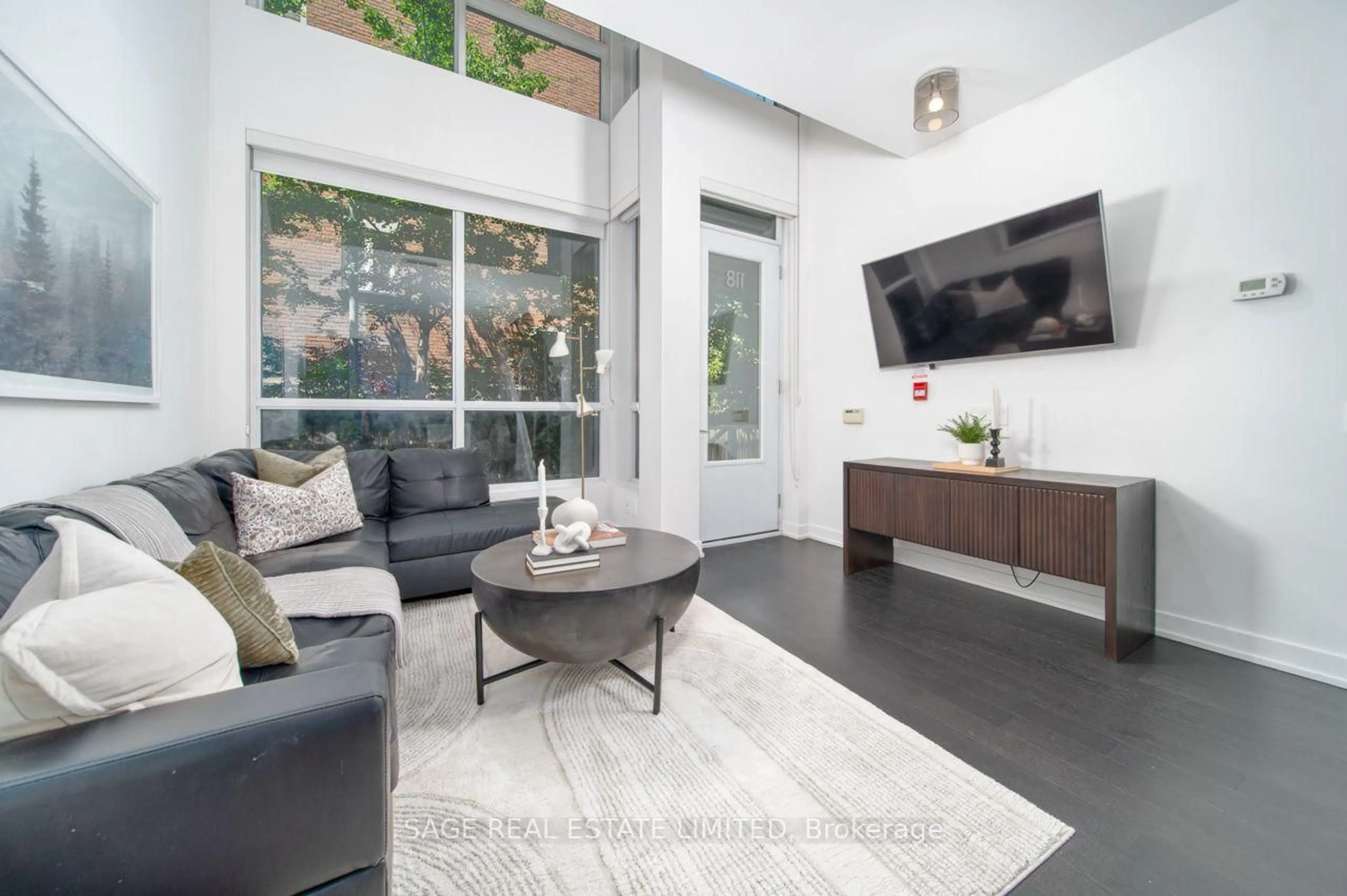 Living room with furniture, unknown for 1030 King St #118, Toronto Ontario M6K 3N3