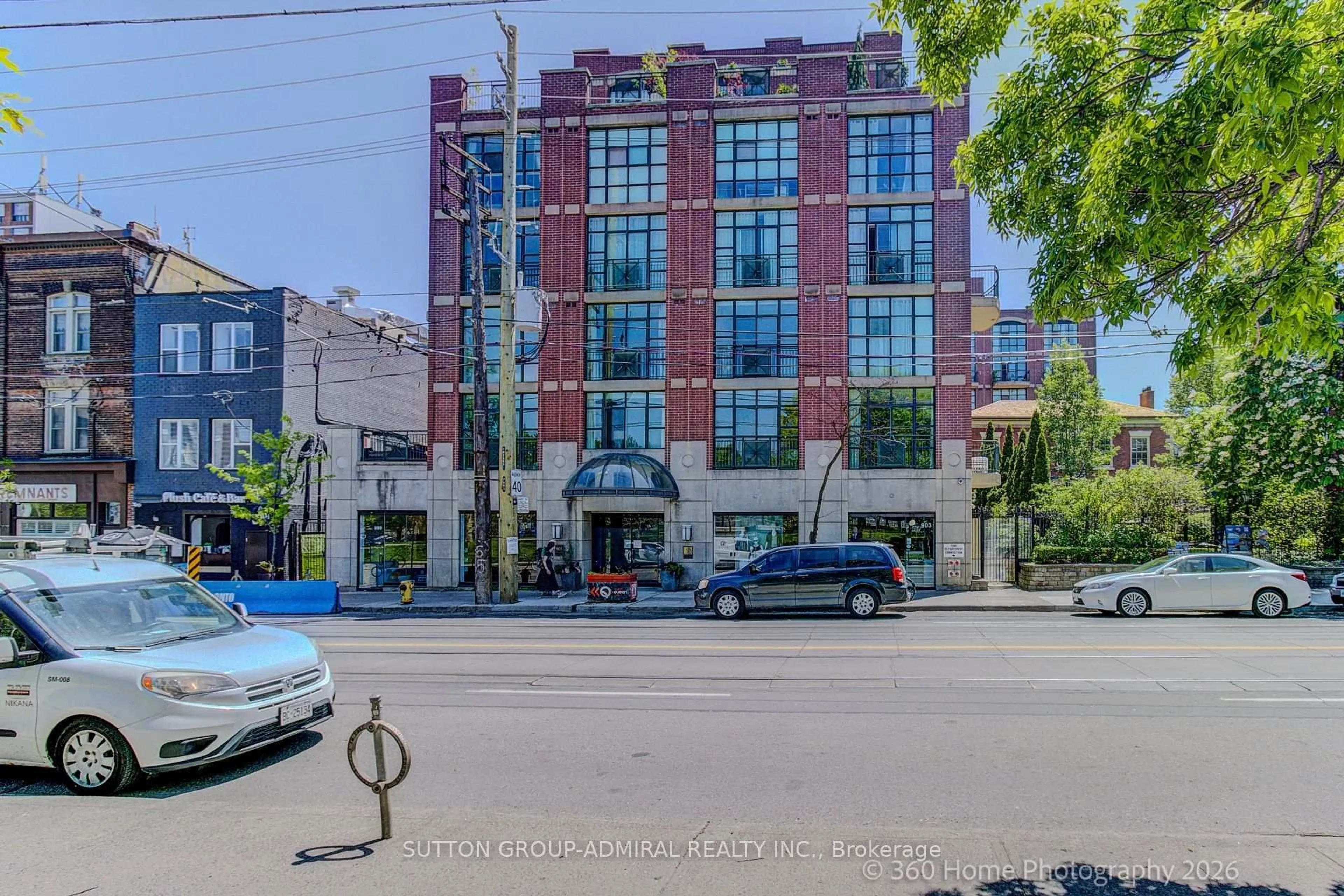 Patio, street for 901 Queen St #208, Toronto Ontario M6J 3X4