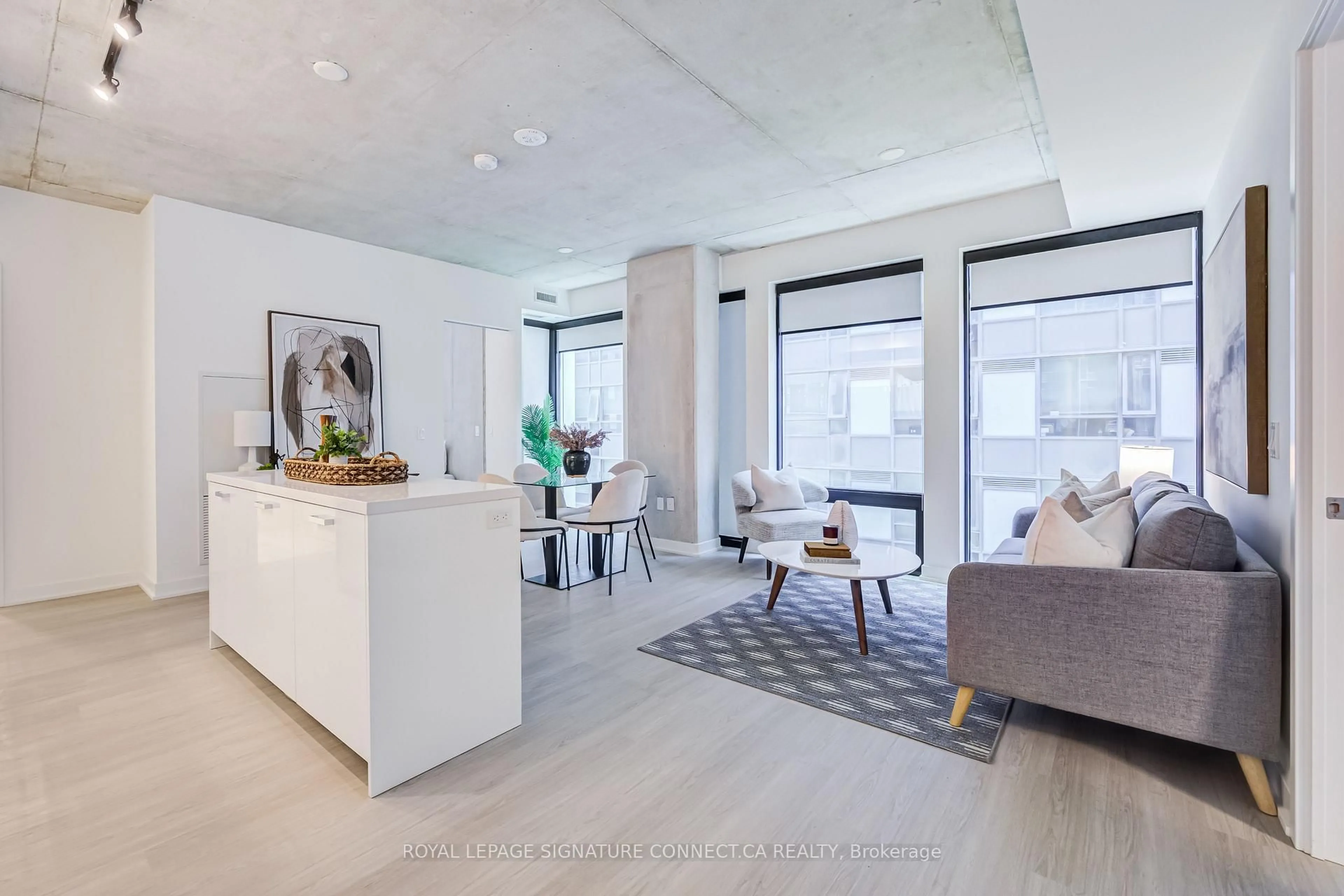 Living room with furniture, unknown for 284 King St #507, Toronto Ontario M5A 0K3