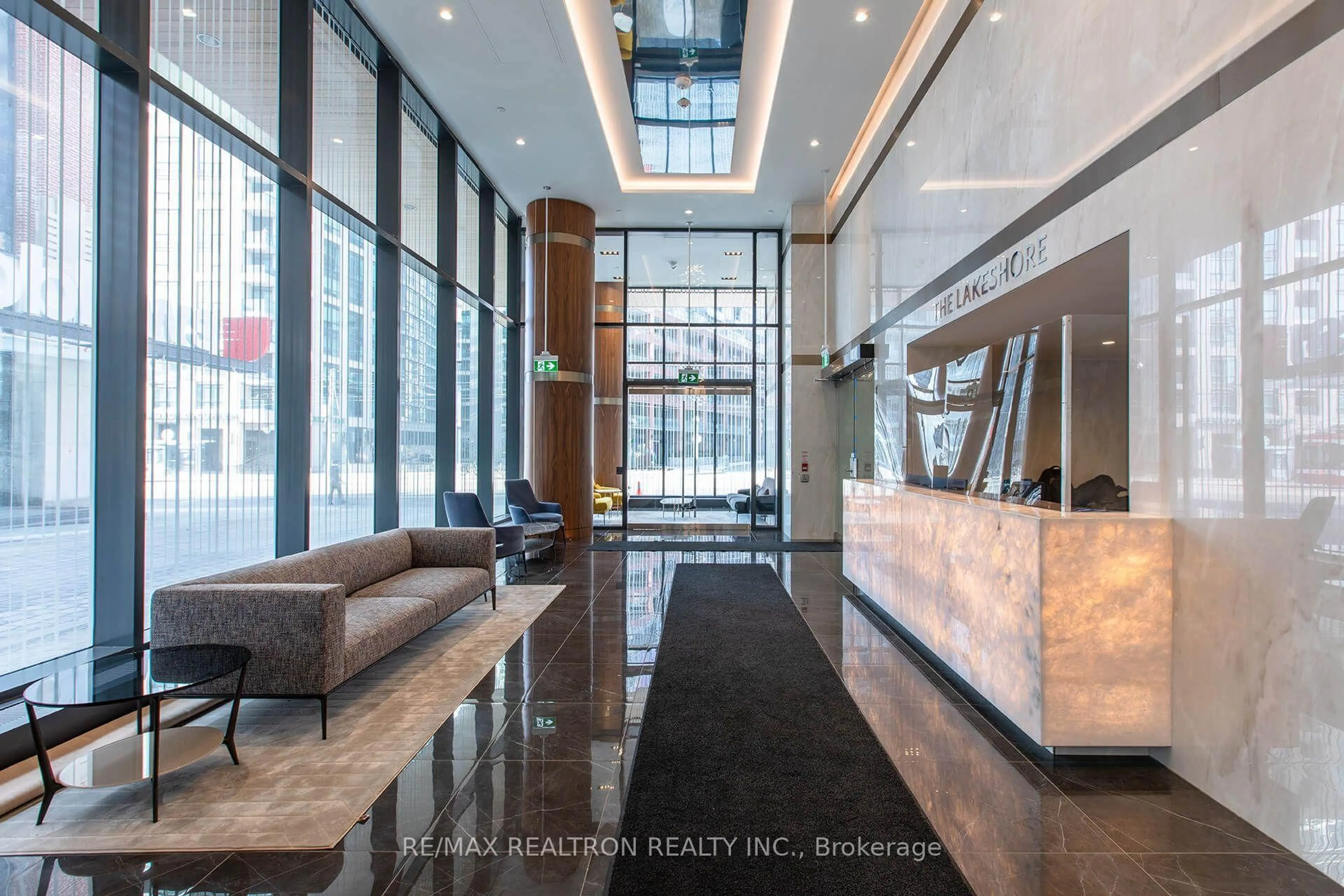 Lobby for 19 Bathurst St #1216, Toronto Ontario M5V 0N2