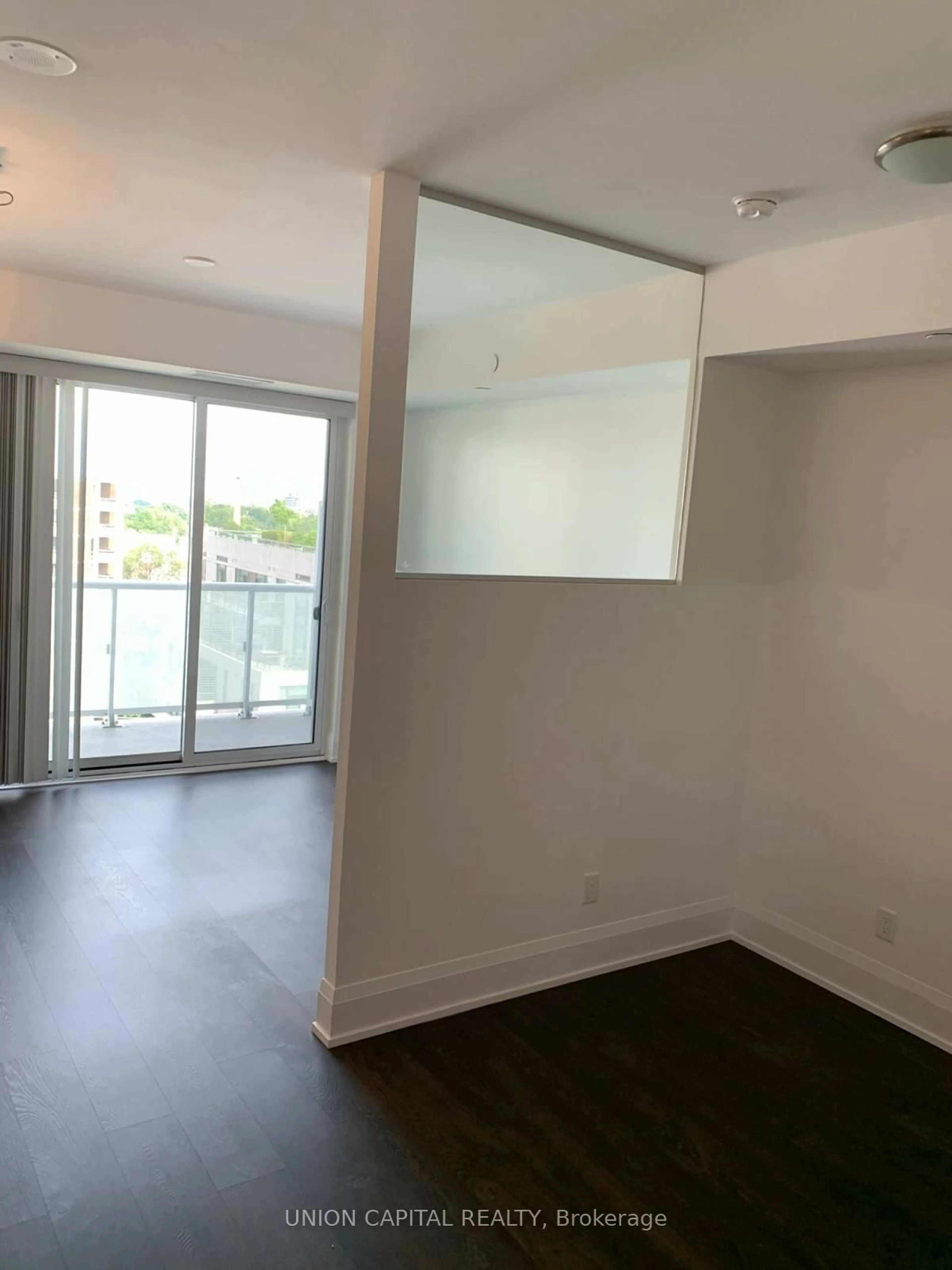 A pic of a room for 101 Erskine Ave #906, Toronto Ontario M4P 0C5