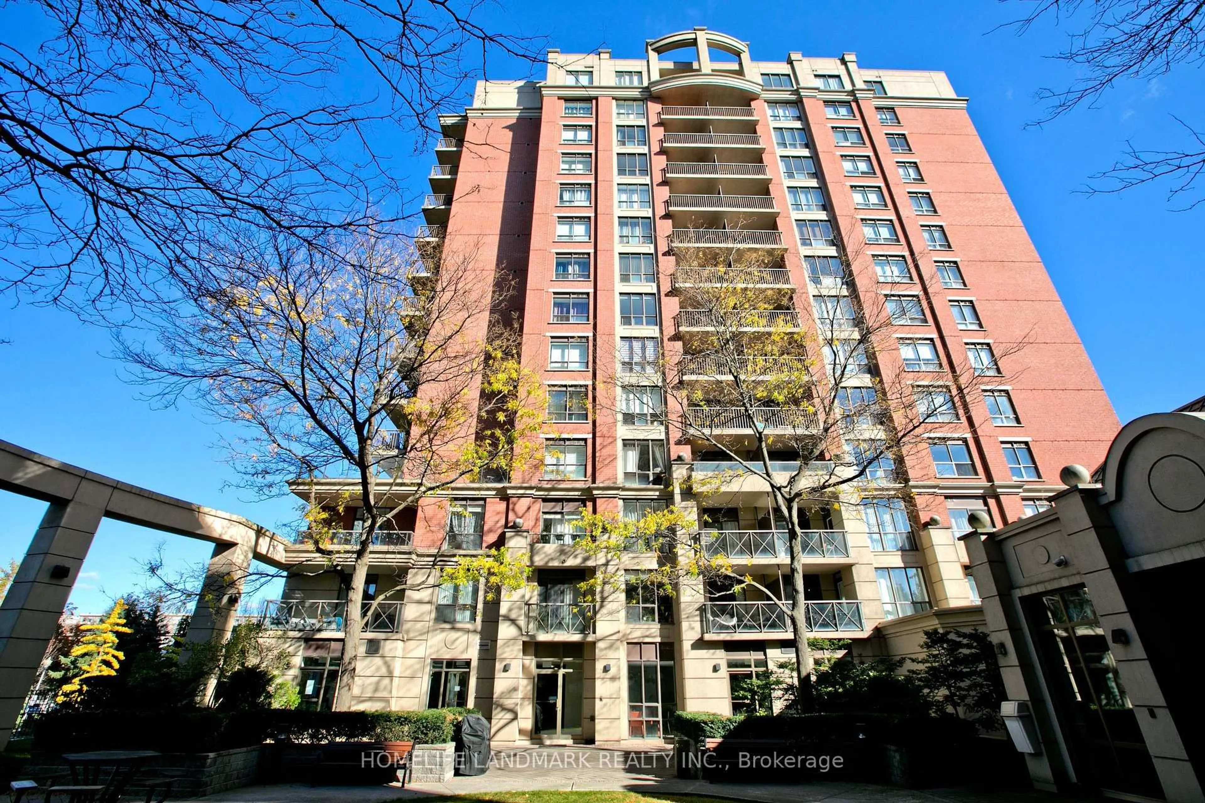Patio, building for 55 Harrison Garden Blvd #1210, Toronto Ontario M2N 7G3
