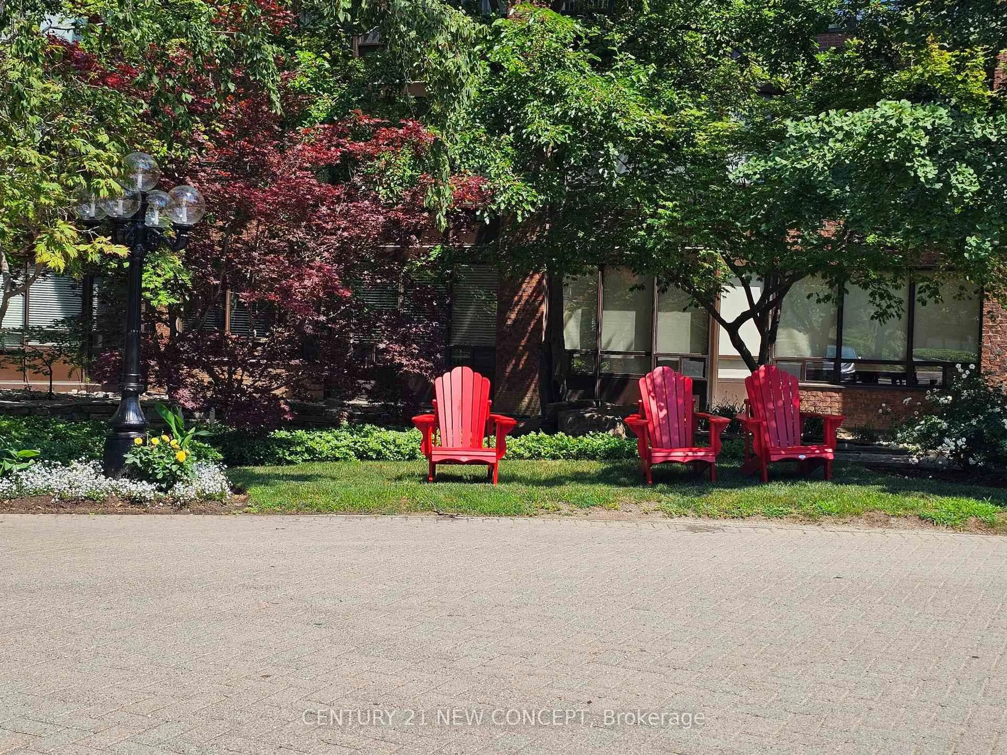 Unknown for 255 The Donway West #123, Toronto Ontario M3B 3M3