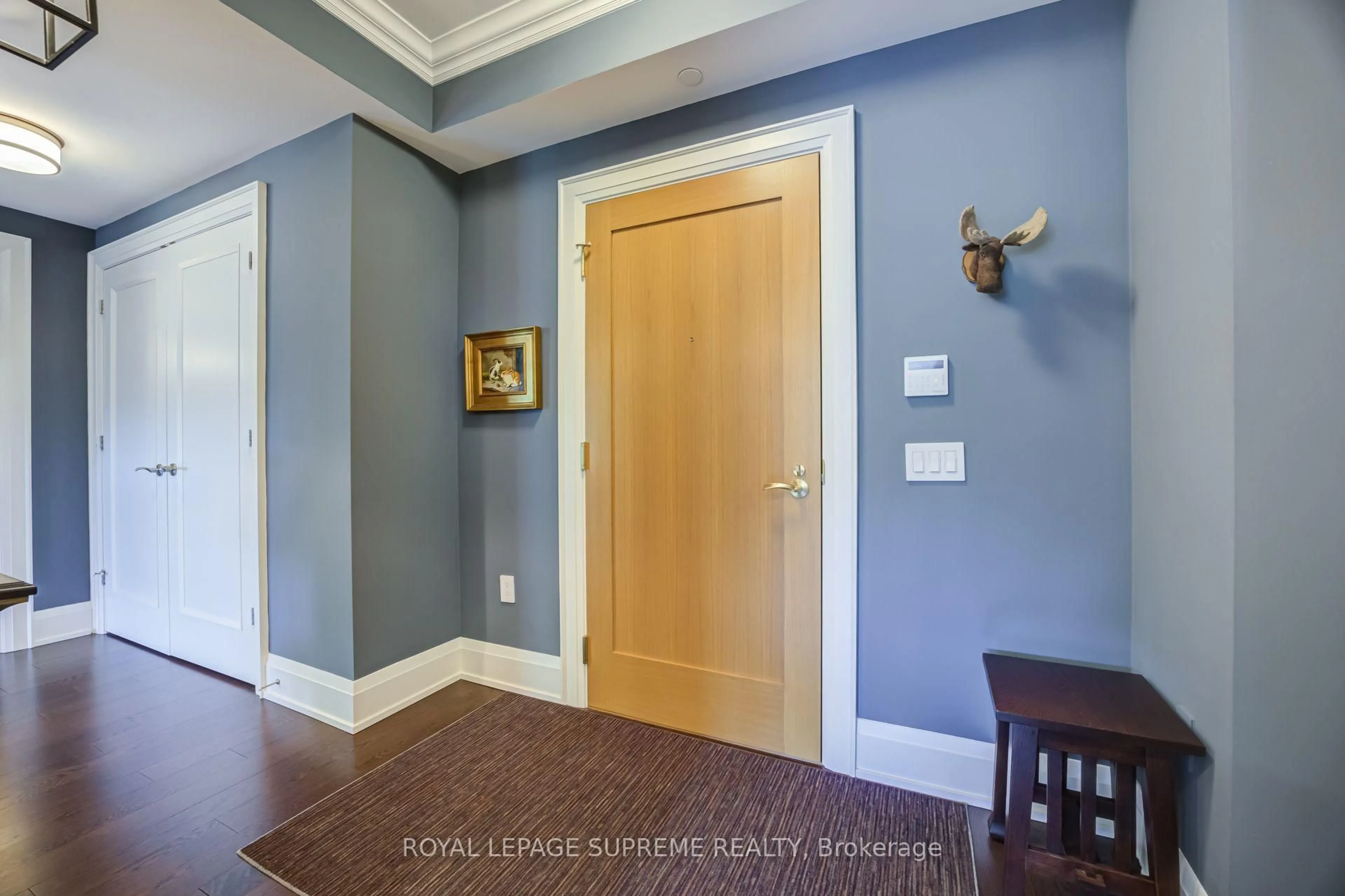 Indoor entryway for 1900 Bayview Ave #227, Toronto Ontario M4G 0A6