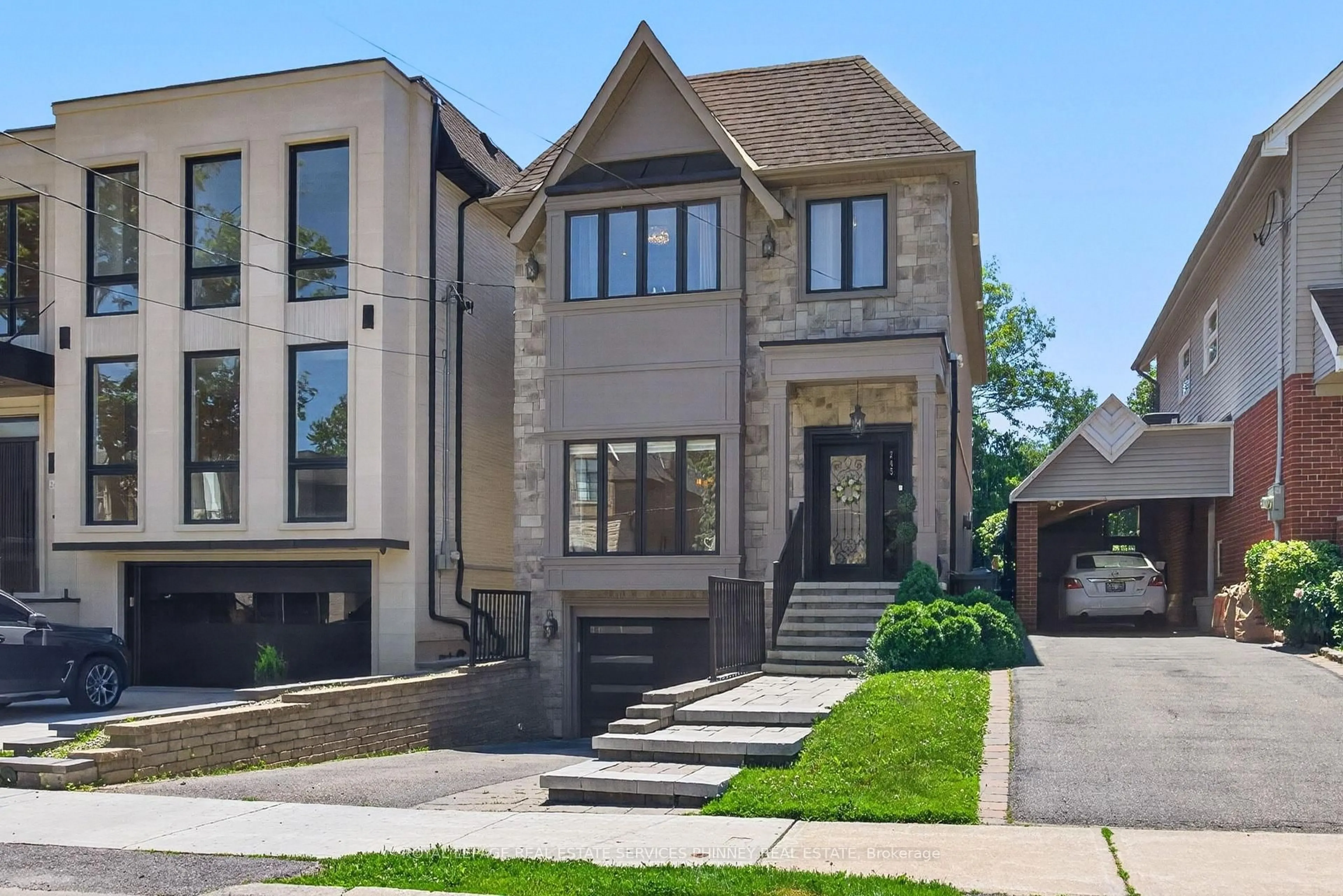 Home with brick exterior material, street for 245 Florence Ave, Toronto Ontario M2N 1G7