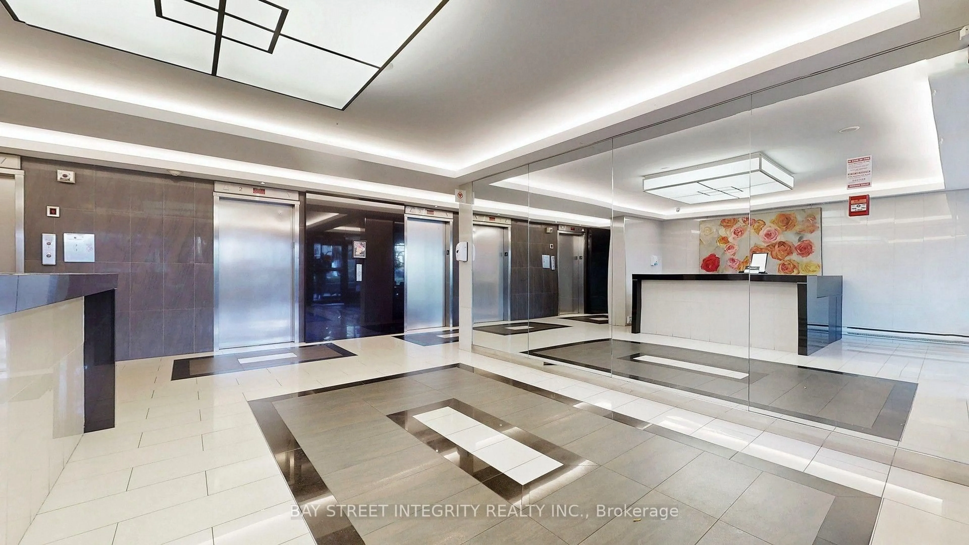 Indoor foyer for 40 Homewood Ave #3104, Toronto Ontario M4Y 2K2