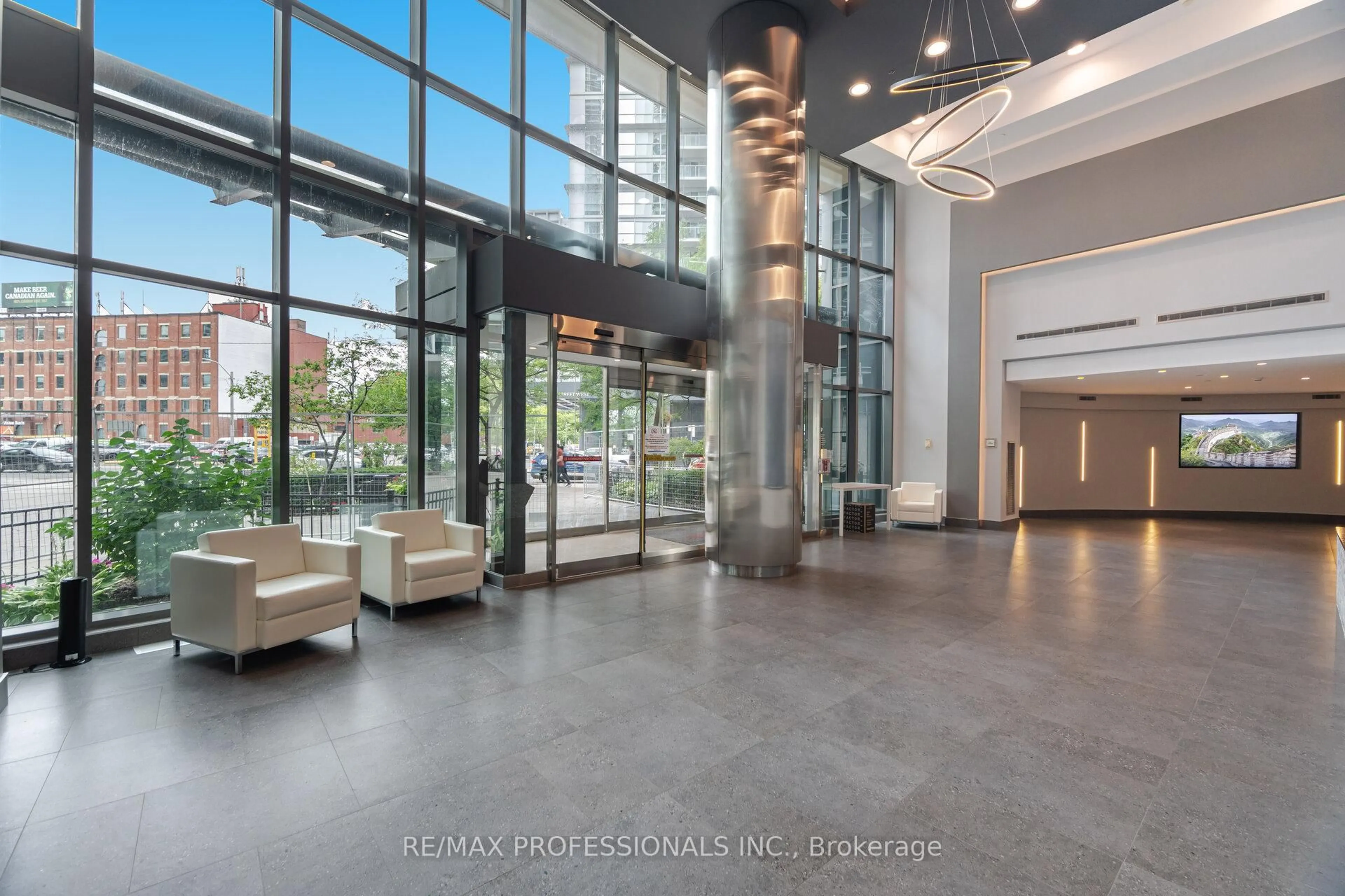 Lobby for 361 Front St #3303, Toronto Ontario M5V 3R5
