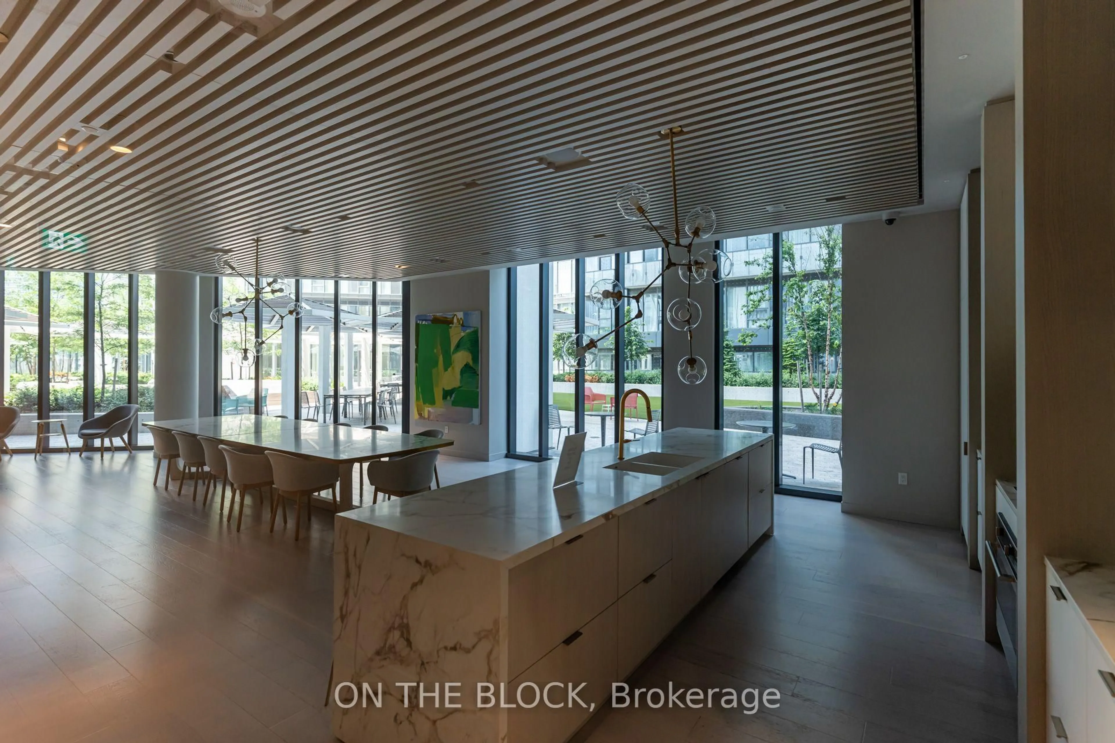 Lobby for 138 Downes St #2801, Toronto Ontario M5E 0E4