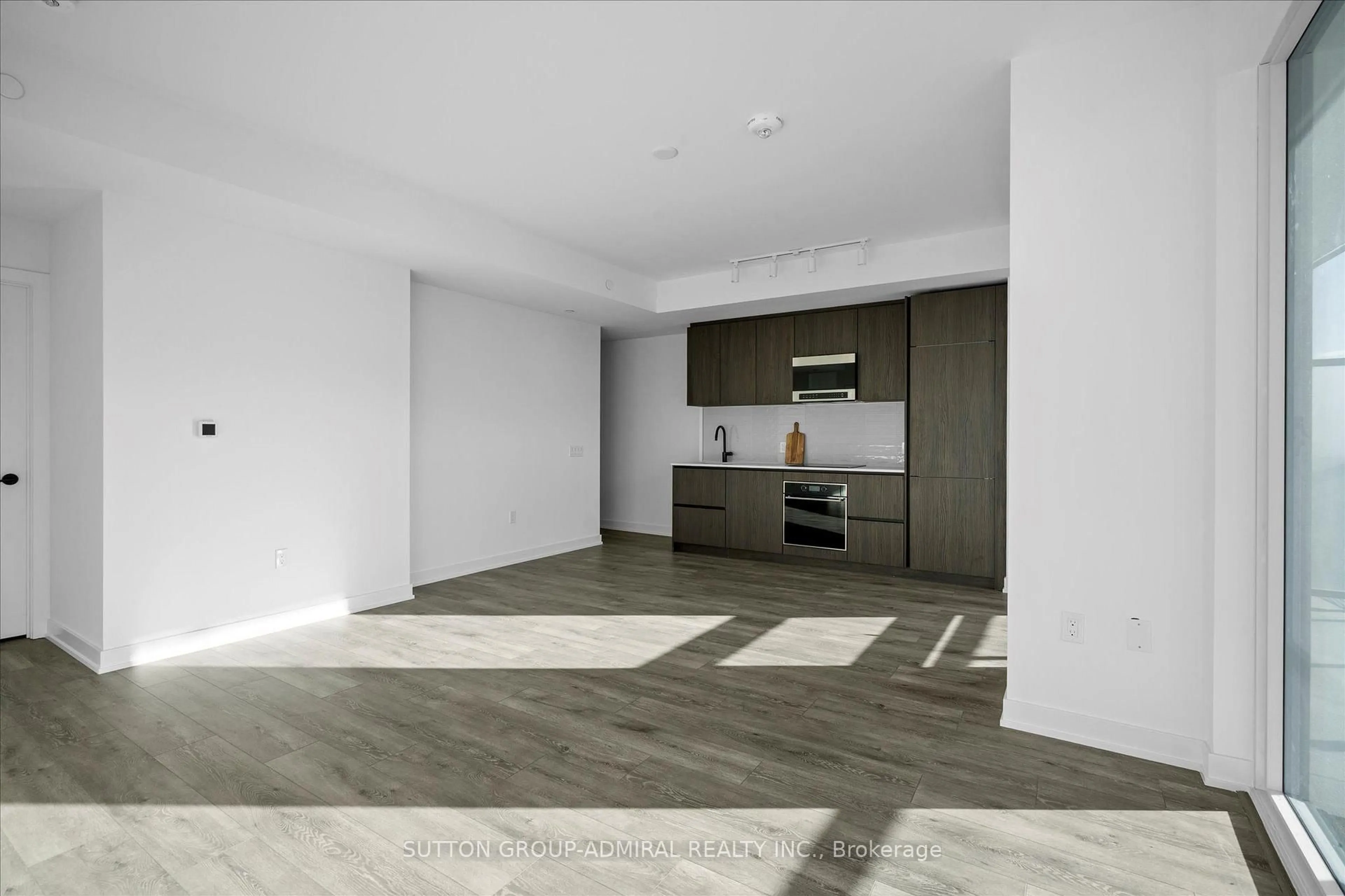 Unknown for 127 Broadway Ave #2902, Toronto Ontario M4P 1V7