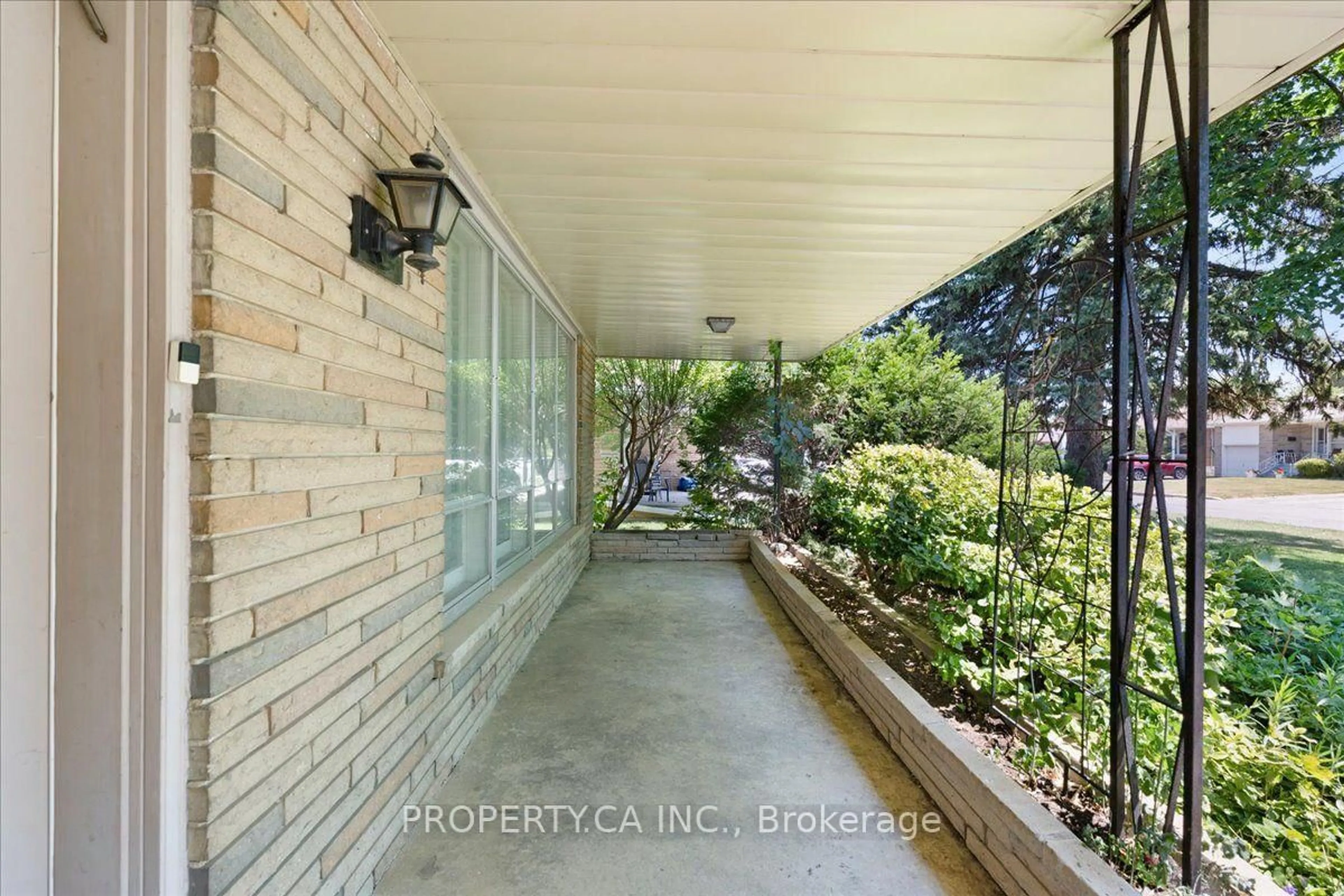 Unknown for 48 Kennard Ave, Toronto Ontario M3H 4M1