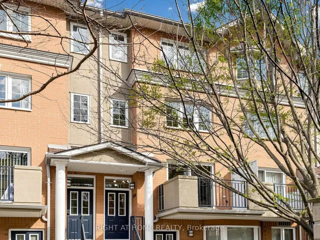 28 Sommerset Way #1520, Toronto 2