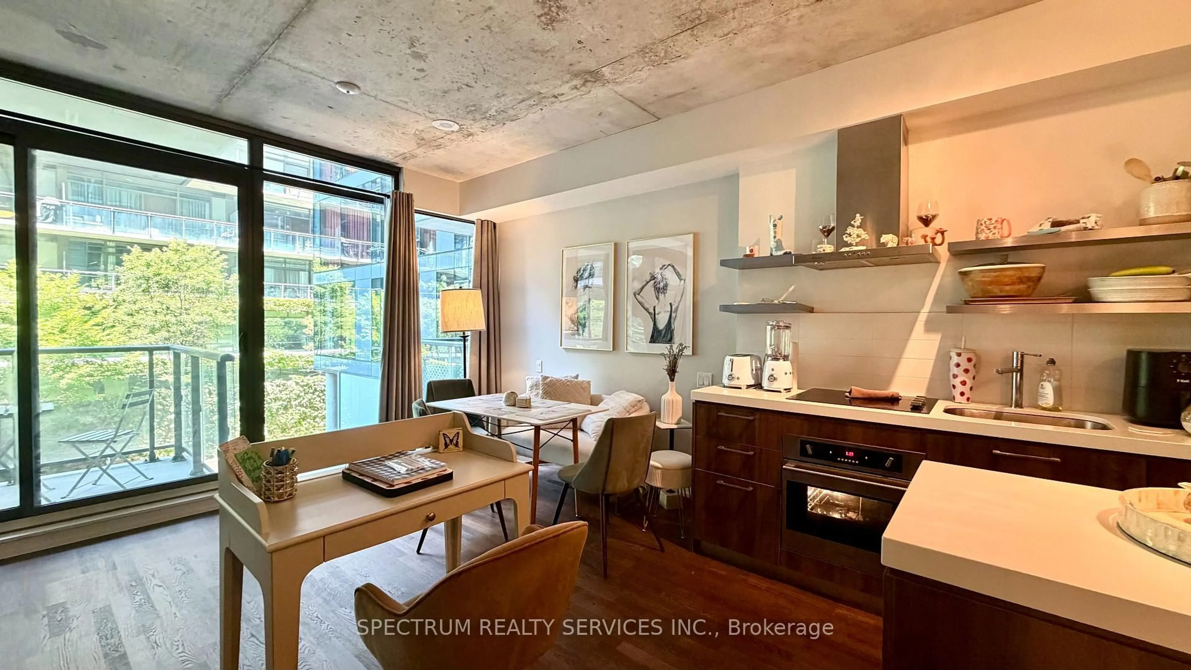 Open concept kitchen, ceramic/tile floor for 560 King St #201, Toronto Ontario M5V 2N2