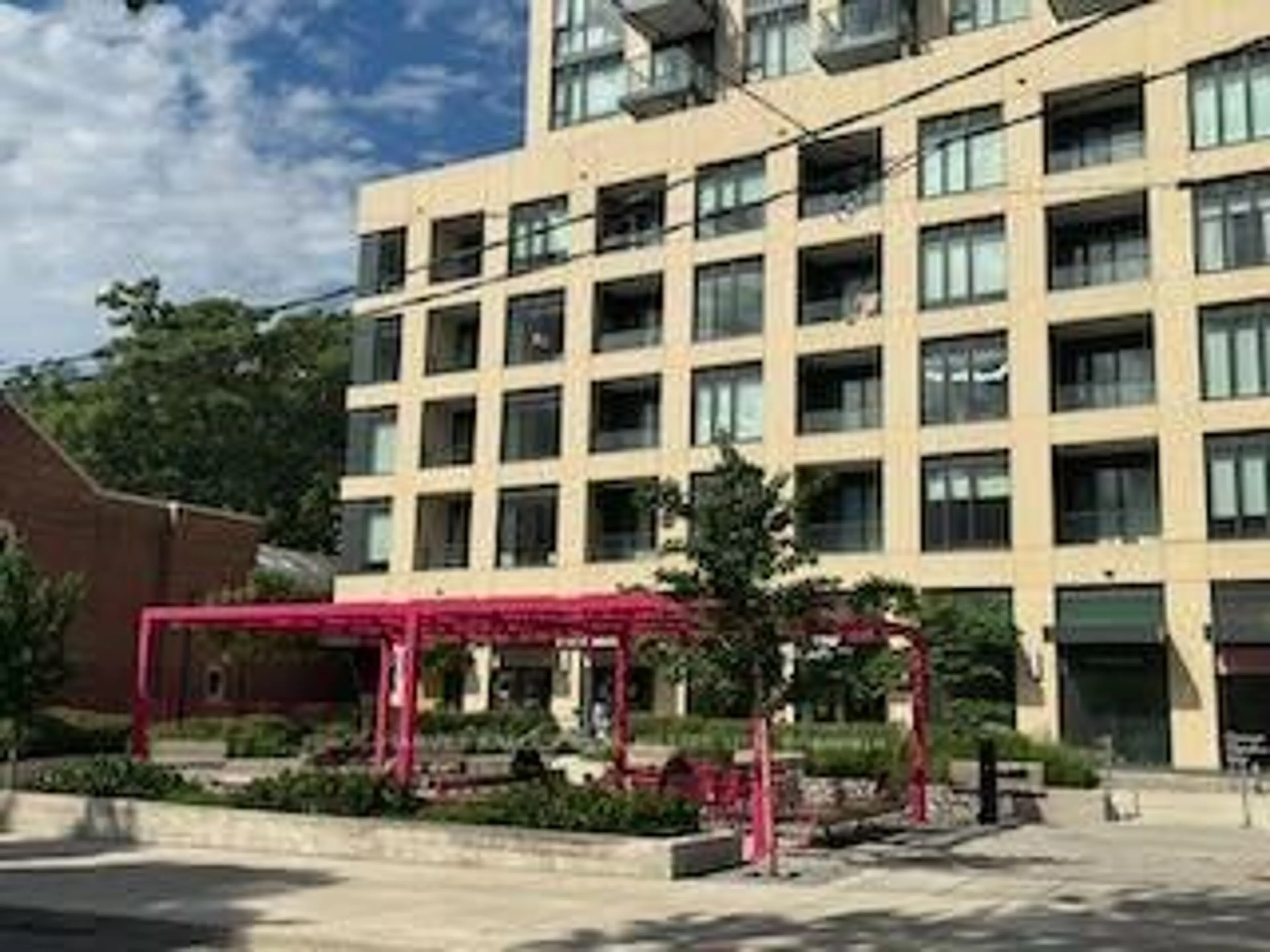 Patio, building for 543 Richmond St #410, Toronto Ontario M5V 1Y6