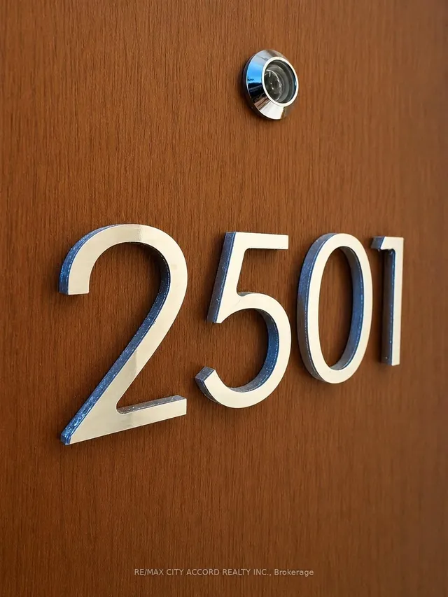 3 Concord City Place Way #2501, Toronto 5