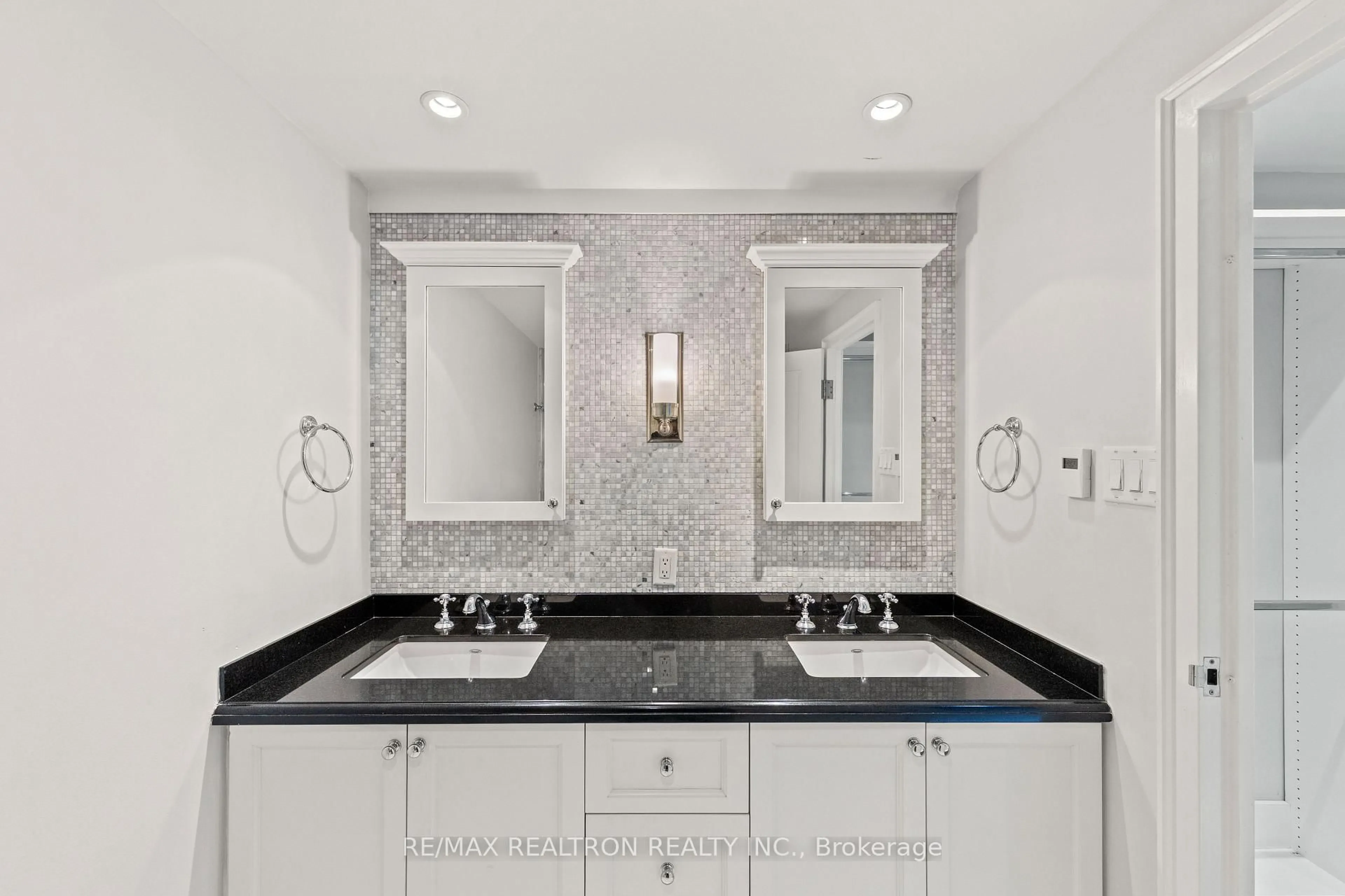 Contemporary bathroom, ceramic/tile floor for 55A Avenue Rd #412, Toronto Ontario M5R 3L2