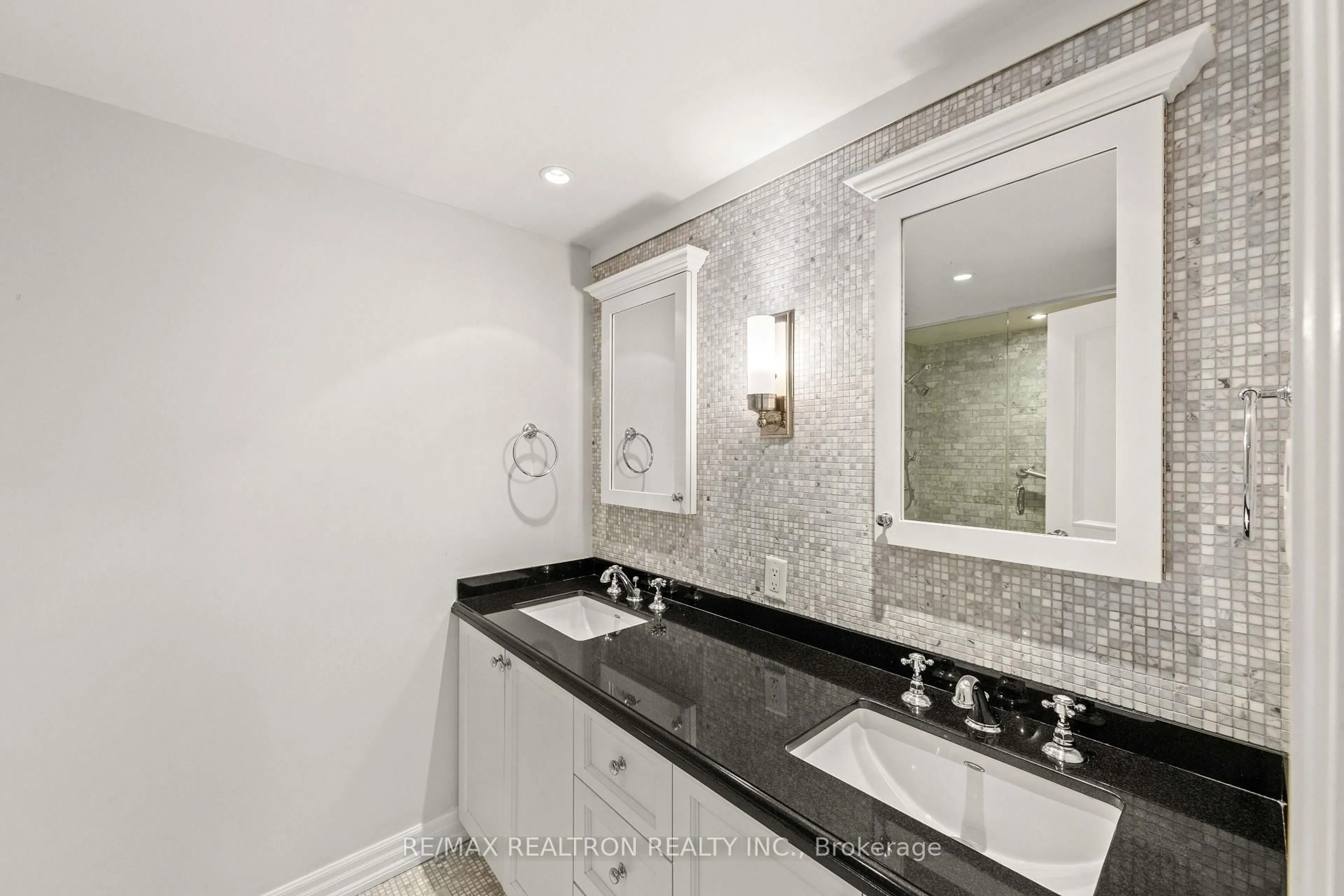 Contemporary bathroom, ceramic/tile floor for 55A Avenue Rd #412, Toronto Ontario M5R 3L2