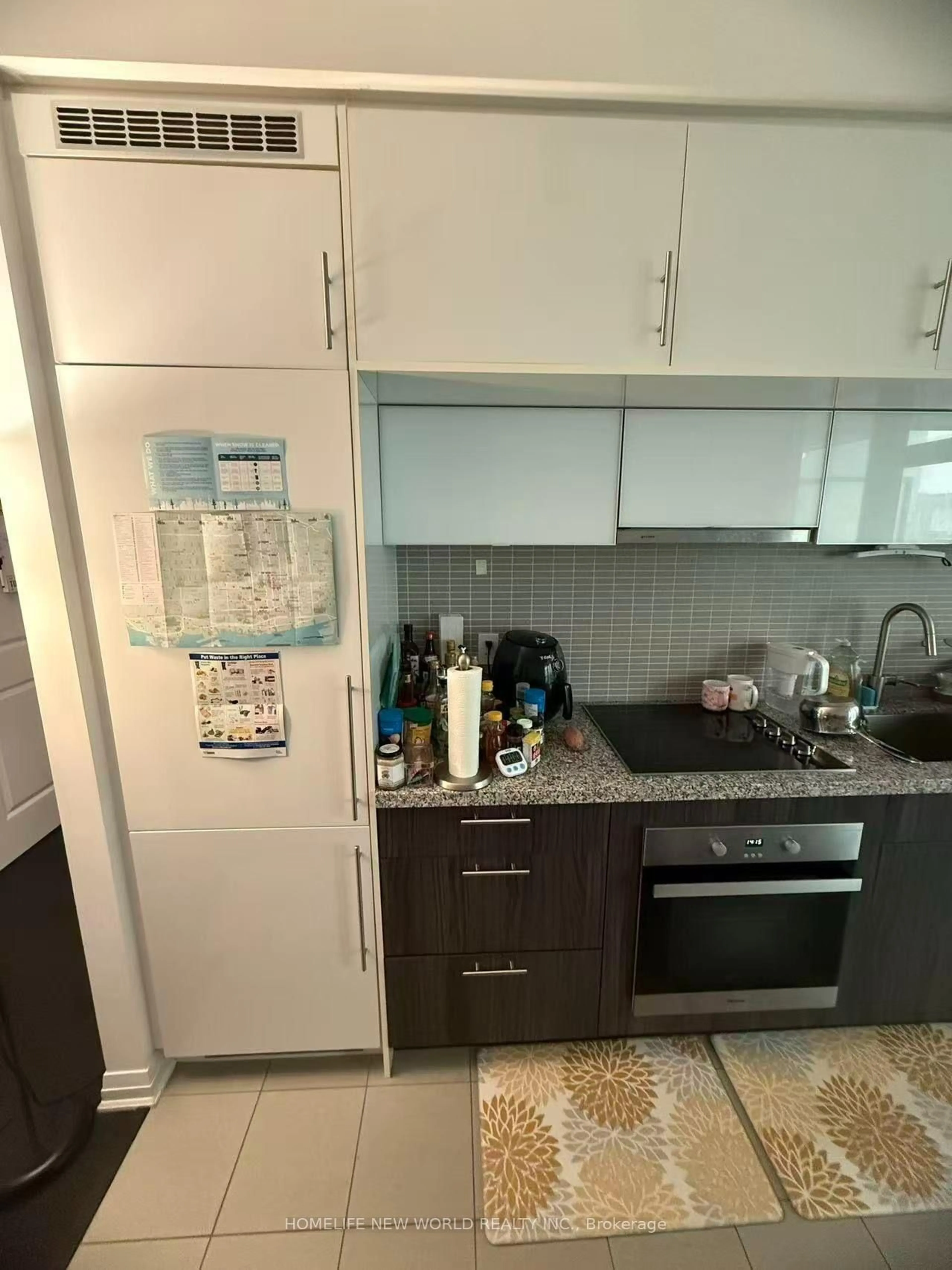 Standard kitchen, unknown for 8 Mercer St #1901, Toronto Ontario M5V 0C4