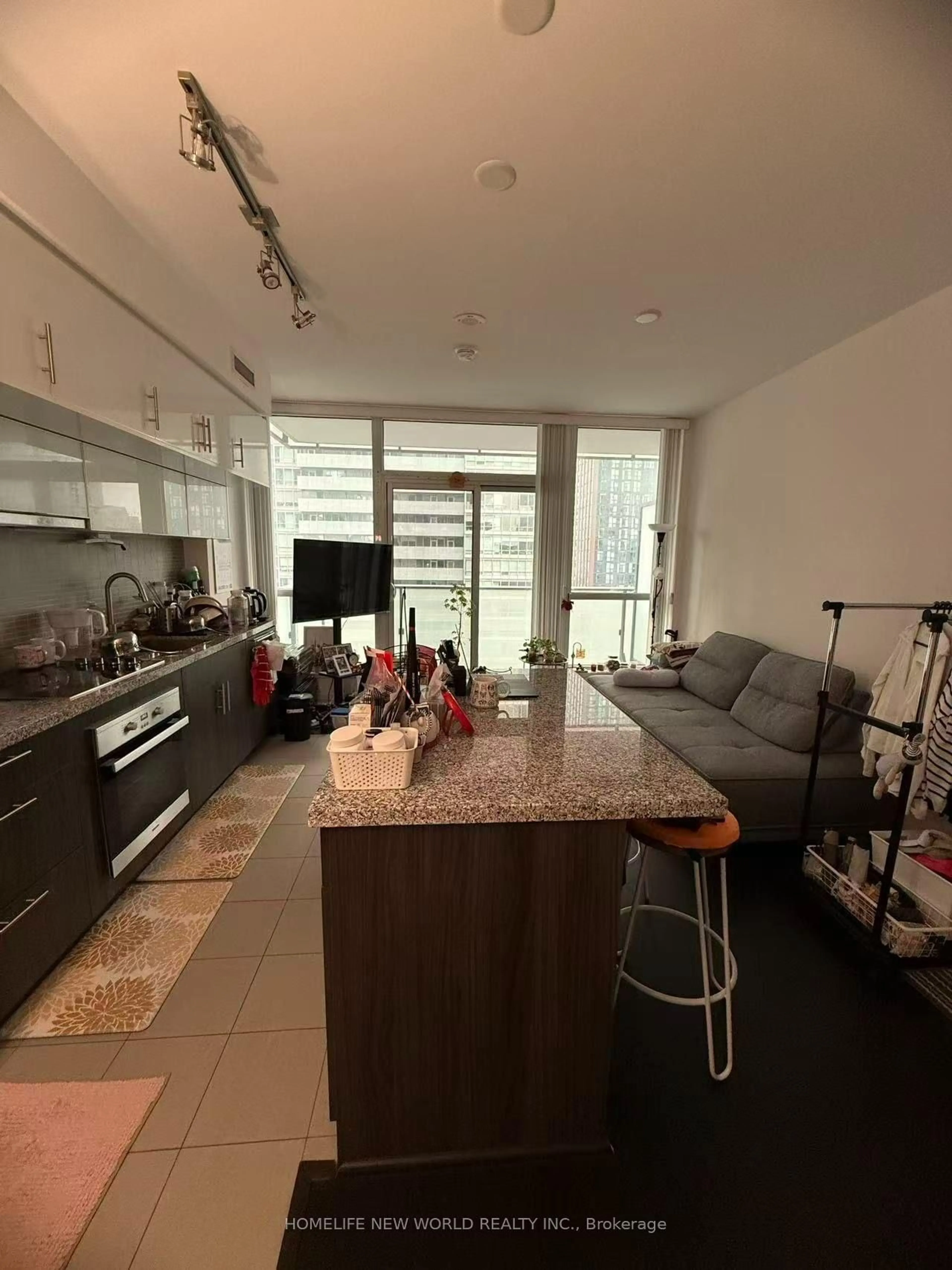 Open concept kitchen, unknown for 8 Mercer St #1901, Toronto Ontario M5V 0C4