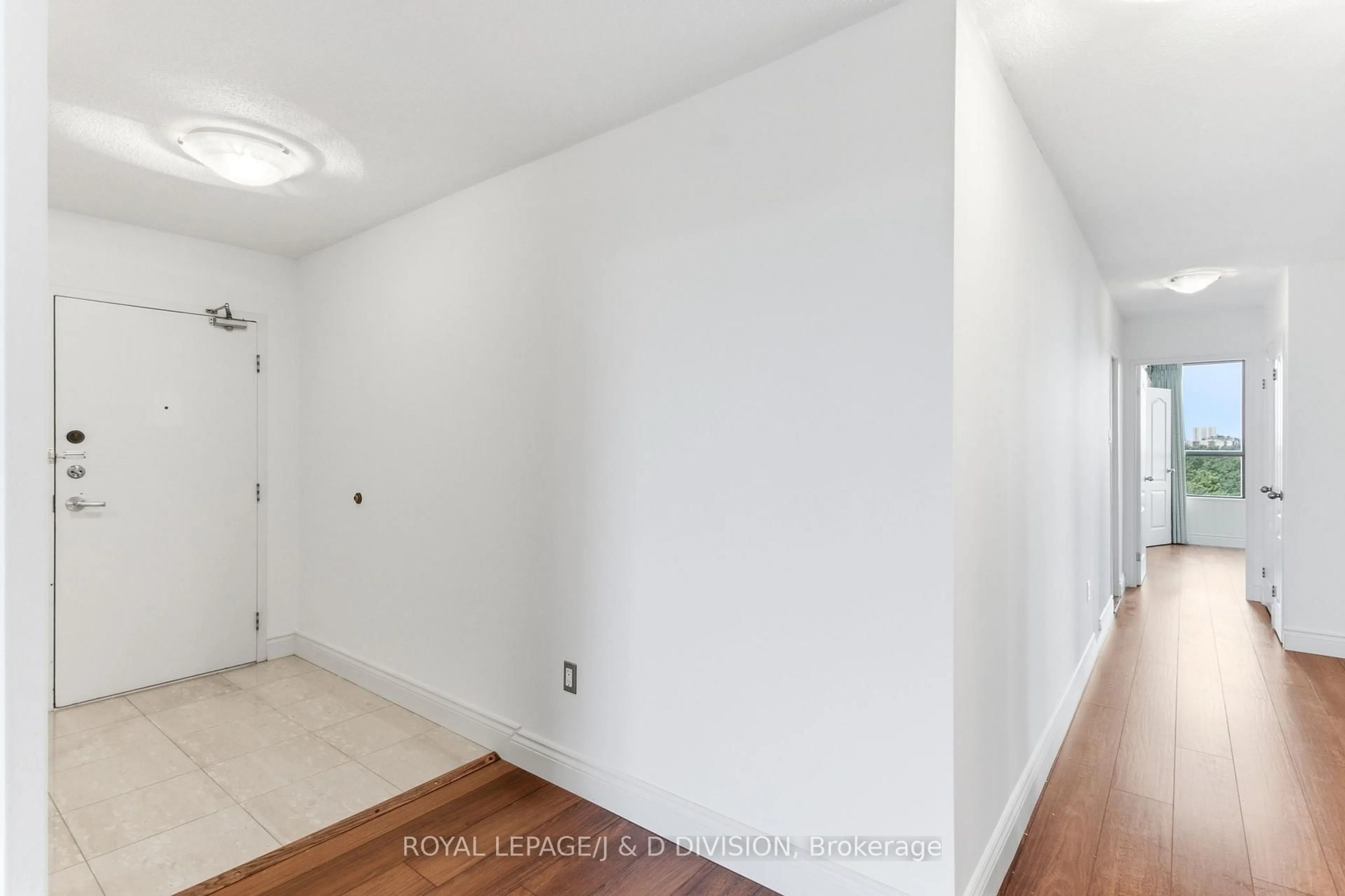 A pic of a room for 100 Canyon Ave #701, Toronto Ontario M3H 5T9