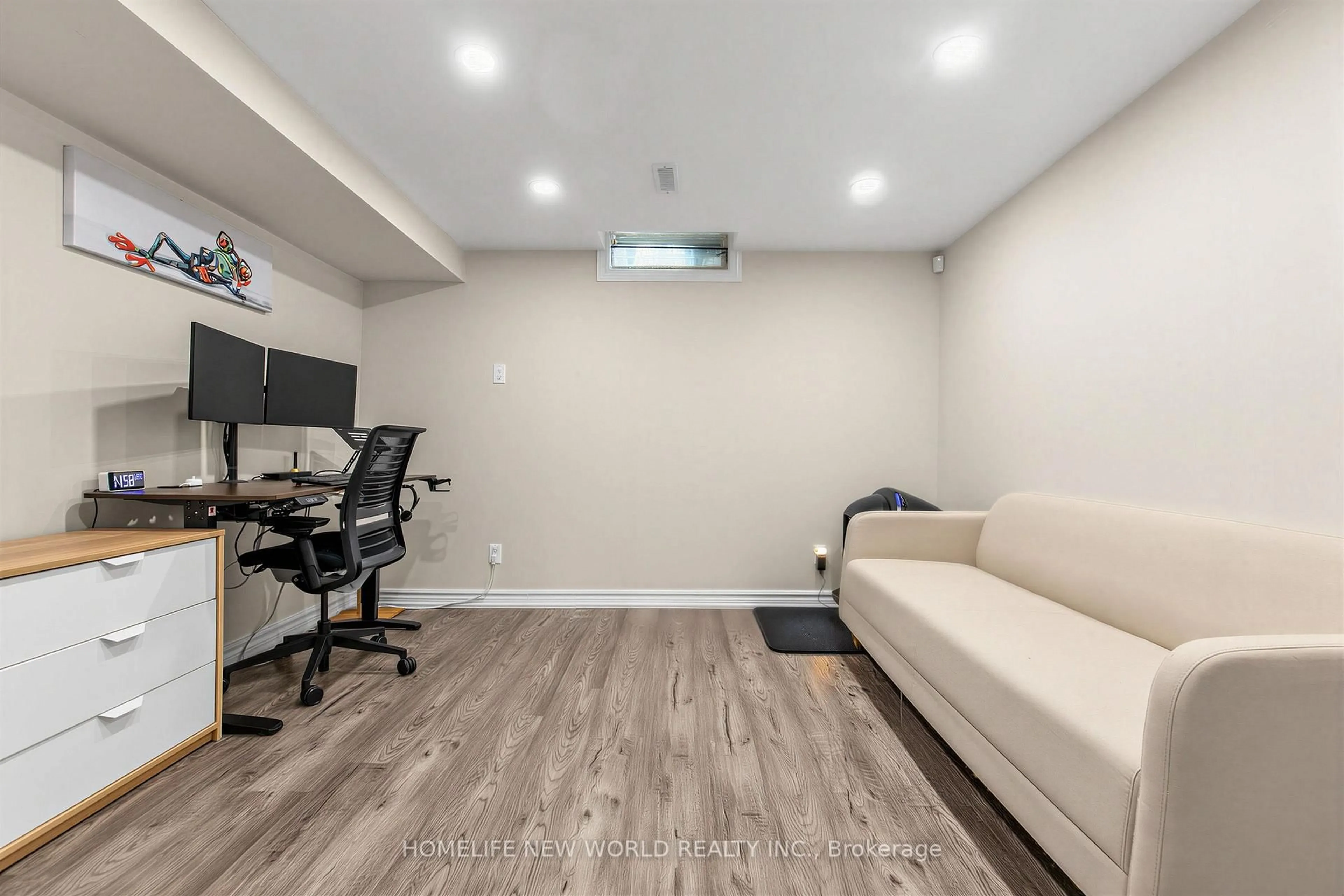 A pic of a room for 19 Liszt Gate #306, Toronto Ontario M2H 1G6
