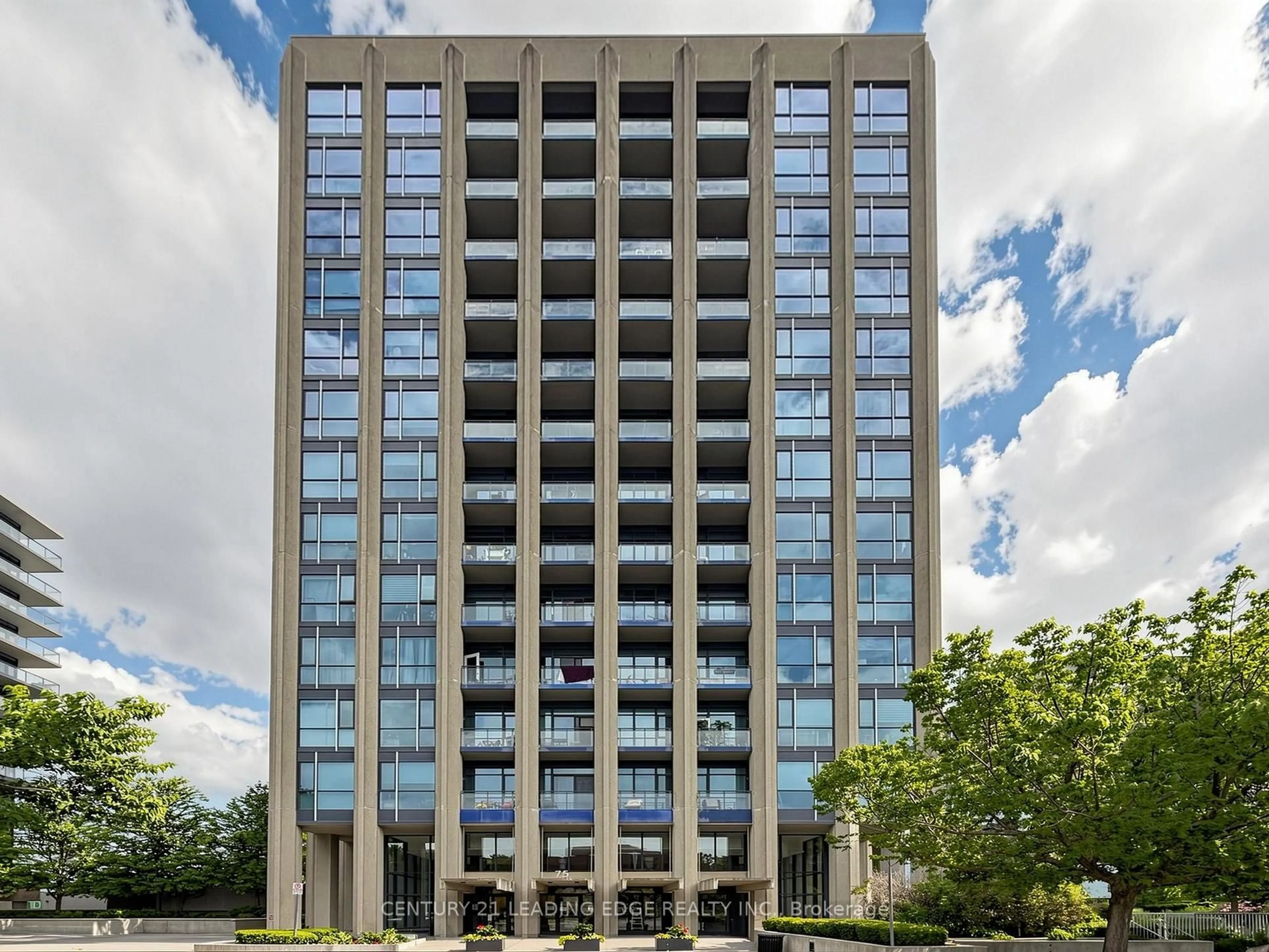 Indoor foyer for 75 The Donway #1406, Toronto Ontario M3C 2E9
