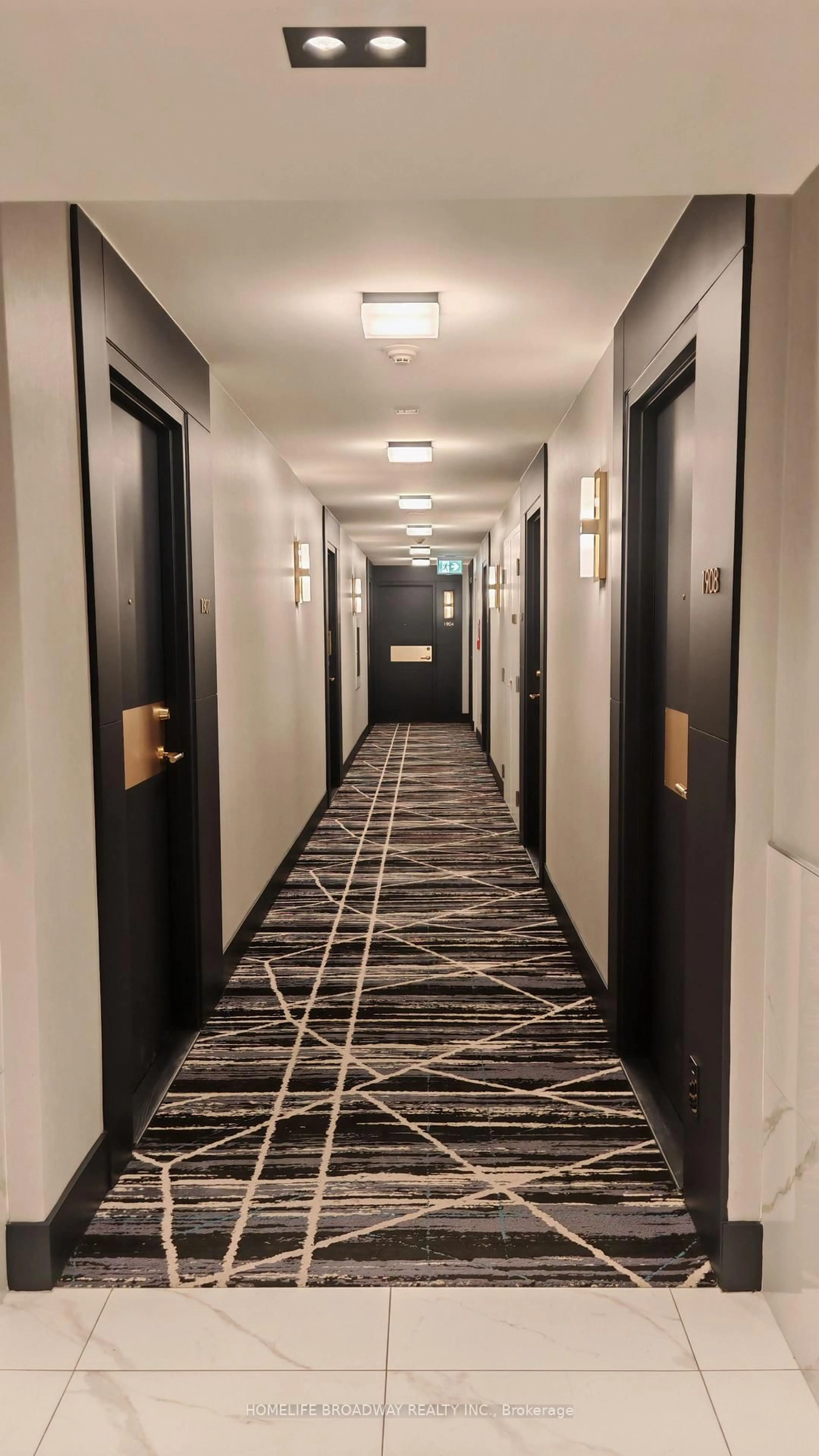 Indoor foyer for 18 Yonge St #1906, Toronto Ontario M5E 1R4