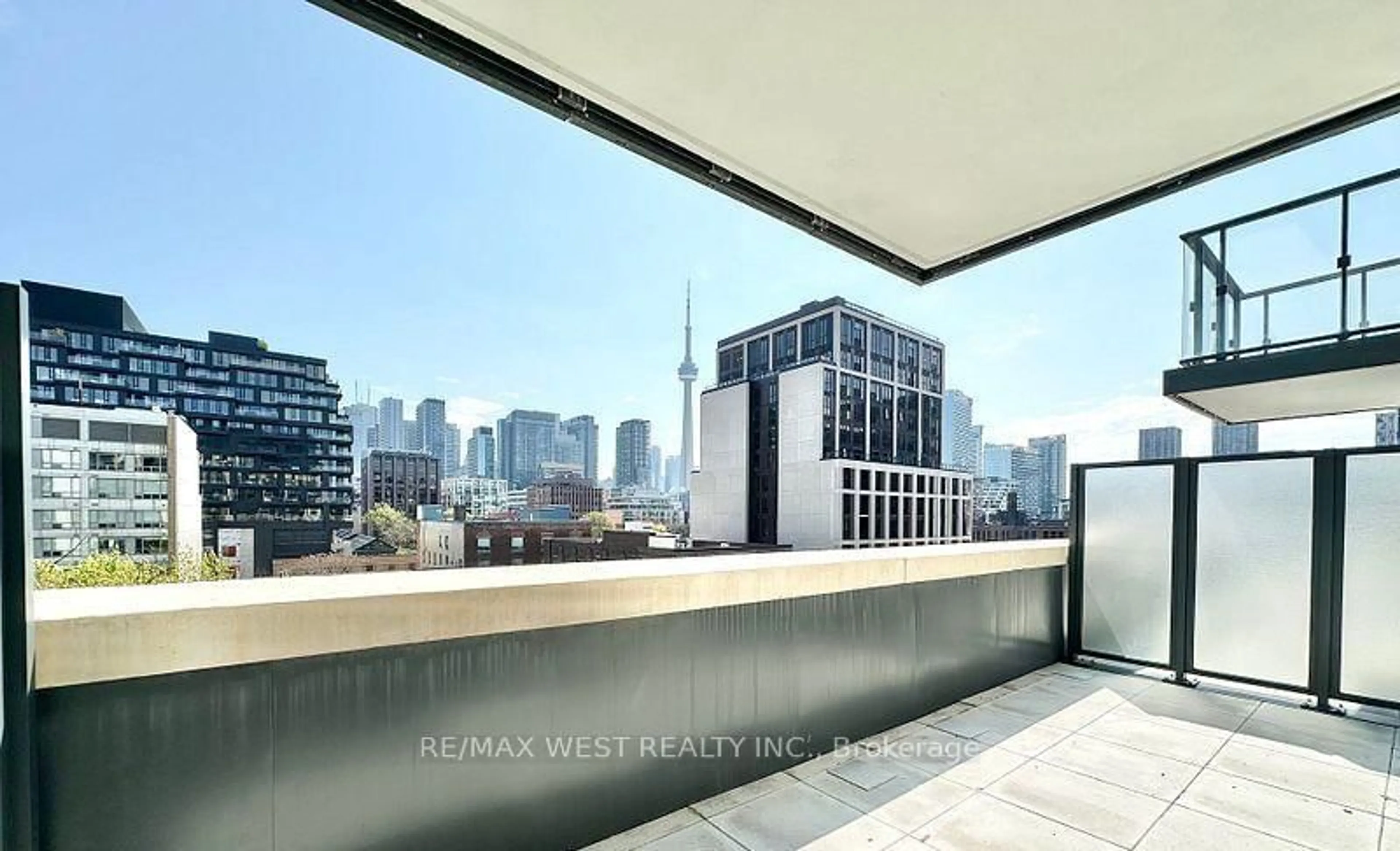 Balcony in the apartment, city buildings view from balcony for 543 Richmond St #616, Toronto Ontario M5V 0W9