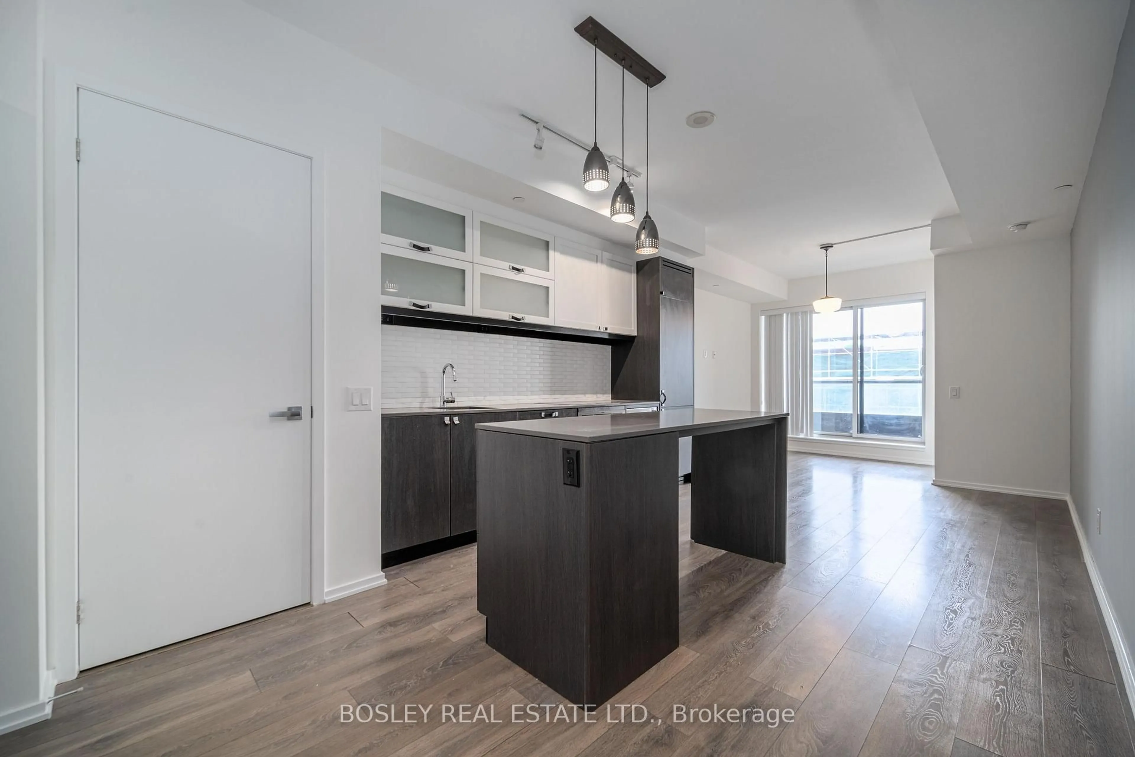 Open concept kitchen, unknown for 783 Bathurst St #314, Toronto Ontario M5S 1Z5
