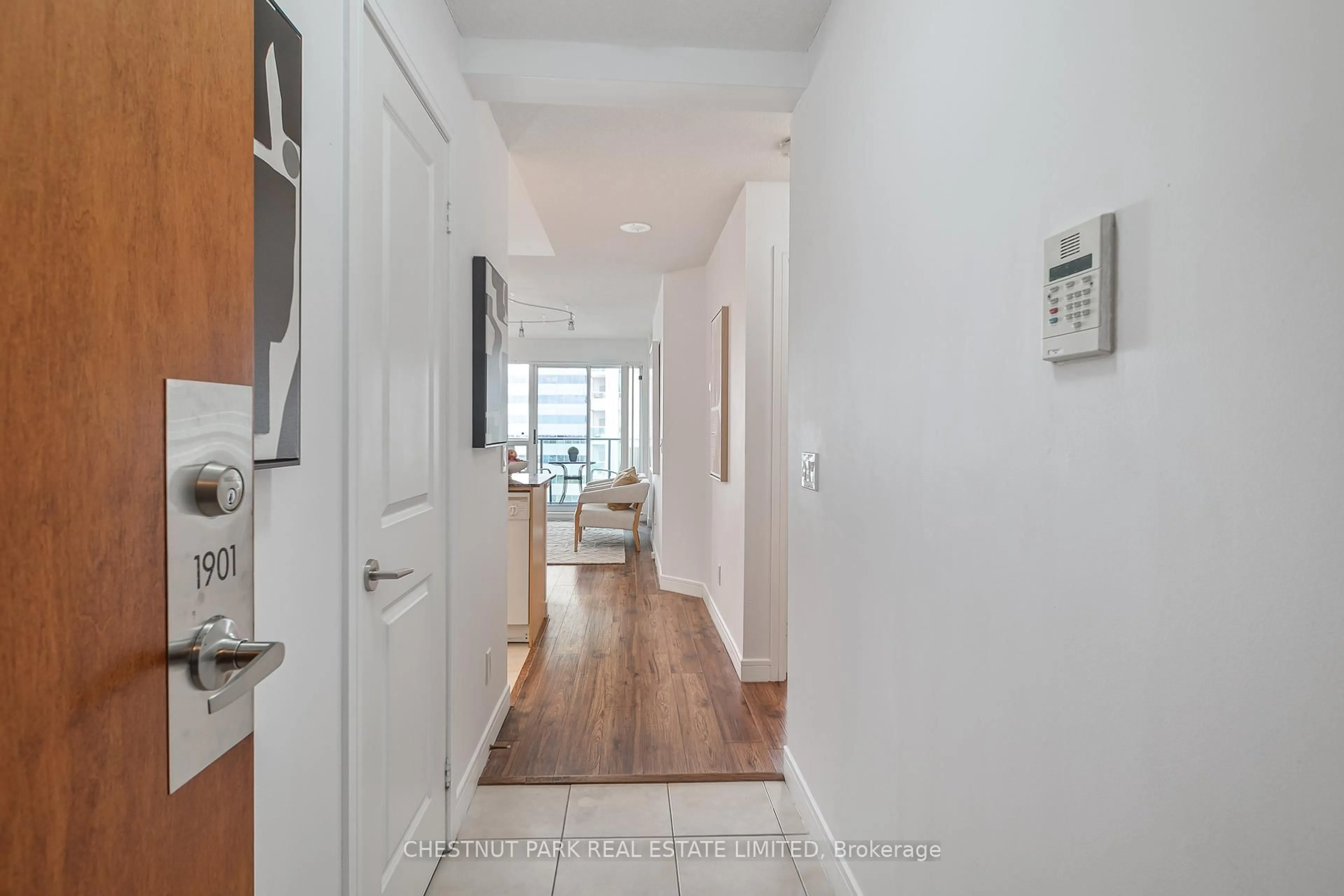 Indoor entryway for 35 Bales Ave #1901, Toronto Ontario M2N 2V7