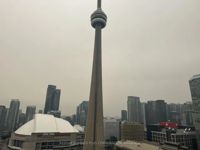 30 GRAND TRUNK Cres #3712, Toronto 2