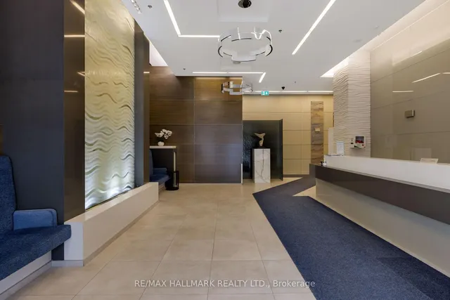 530 St Clair Ave #1401, Toronto 5