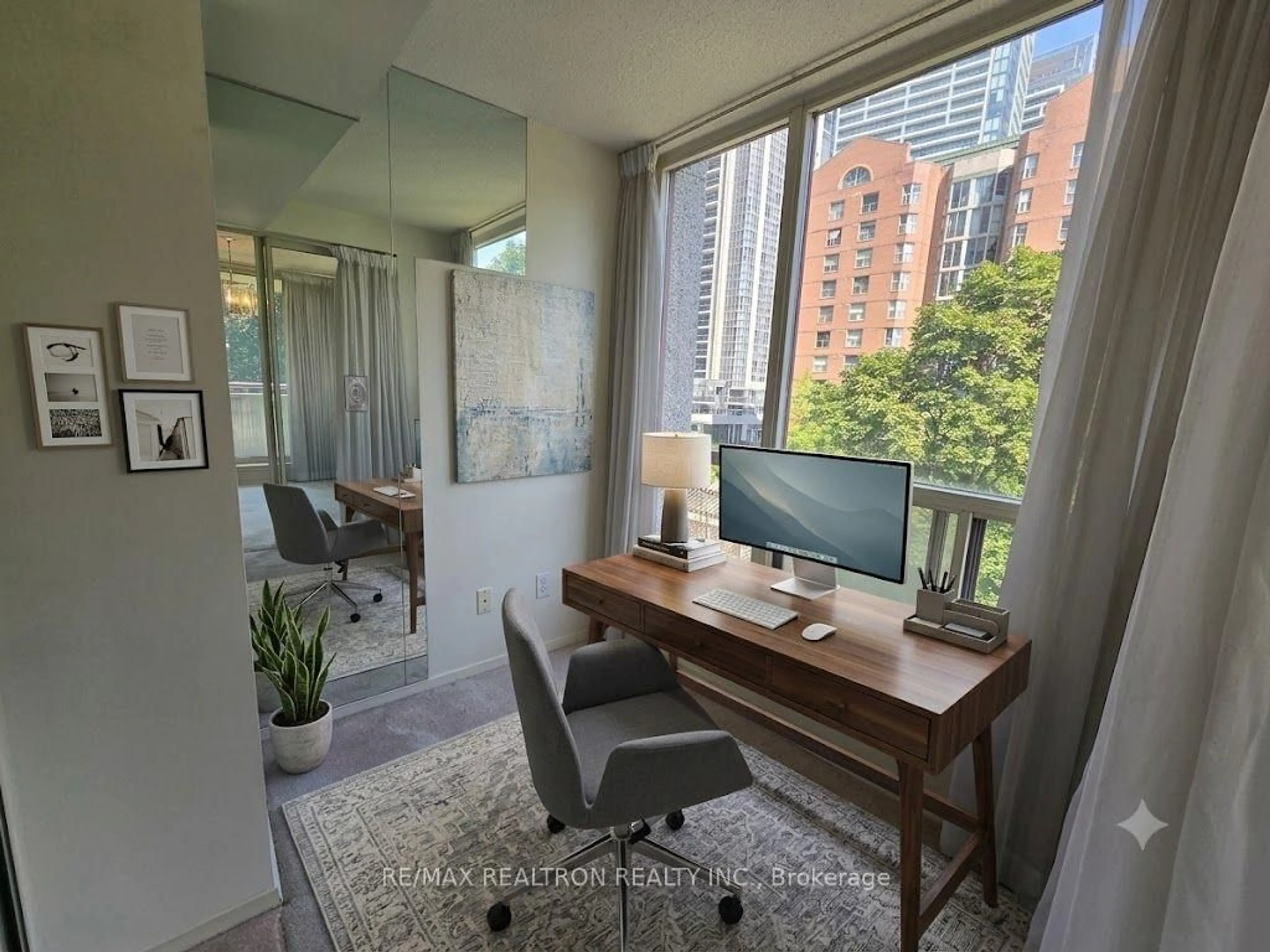 A pic of a room for 5785 Yonge St #403, Toronto Ontario M2M 4J2