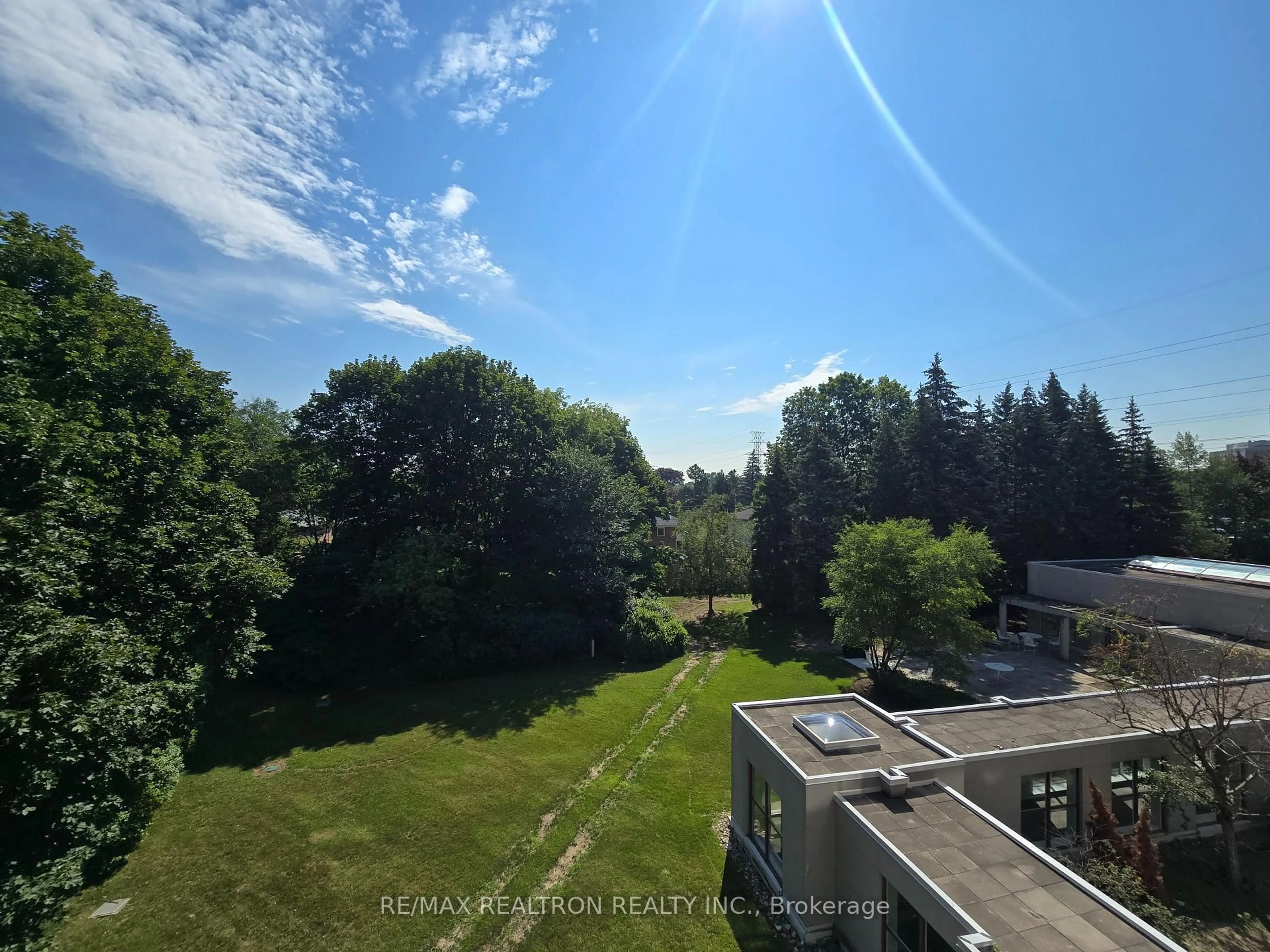 A pic from outside/outdoor area/front of a property/back of a property/a pic from drone, water/lake/river/ocean view for 5785 Yonge St #403, Toronto Ontario M2M 4J2