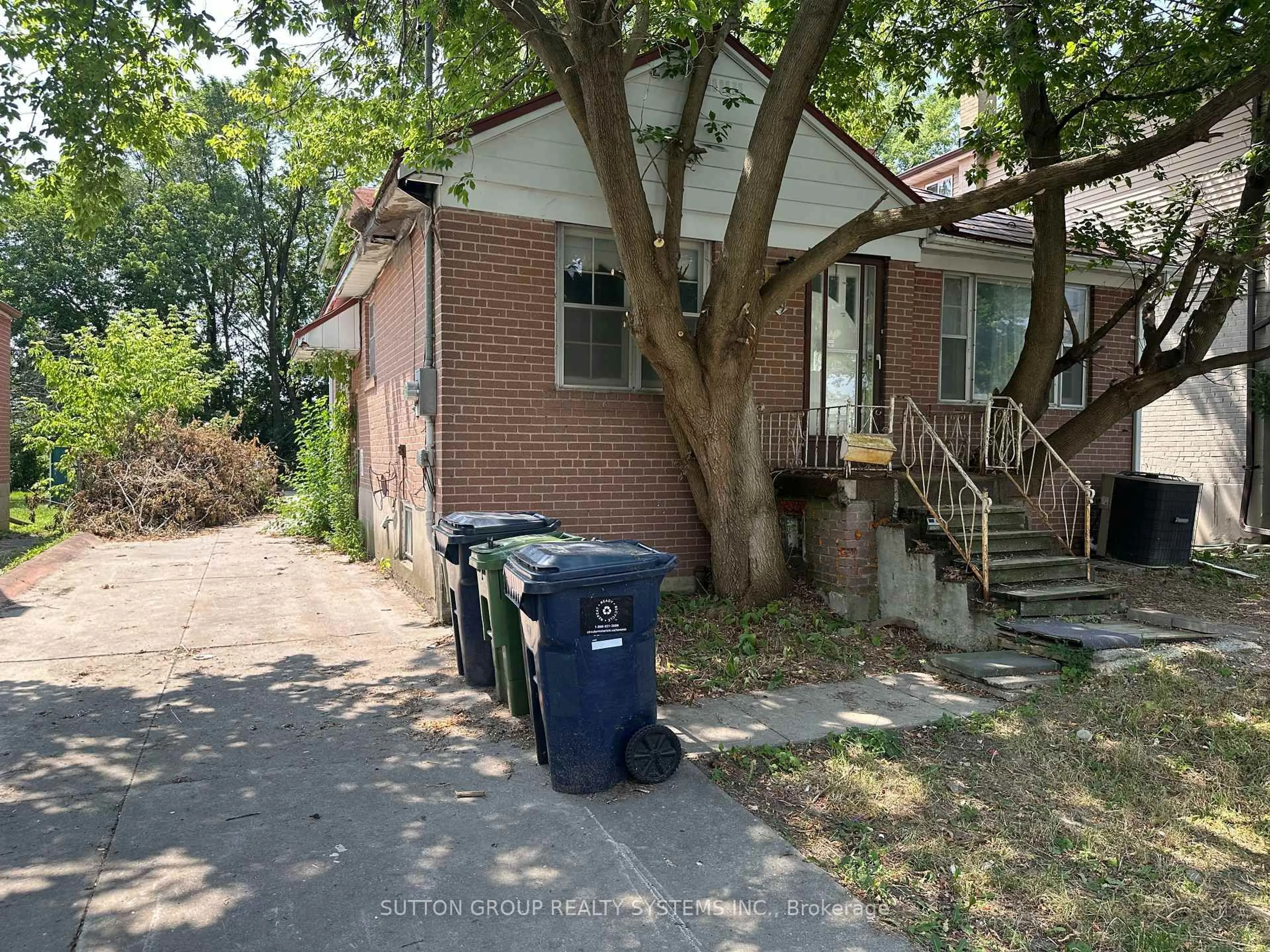 Unknown for 89 Reiner Rd, Toronto Ontario M3H 2L4