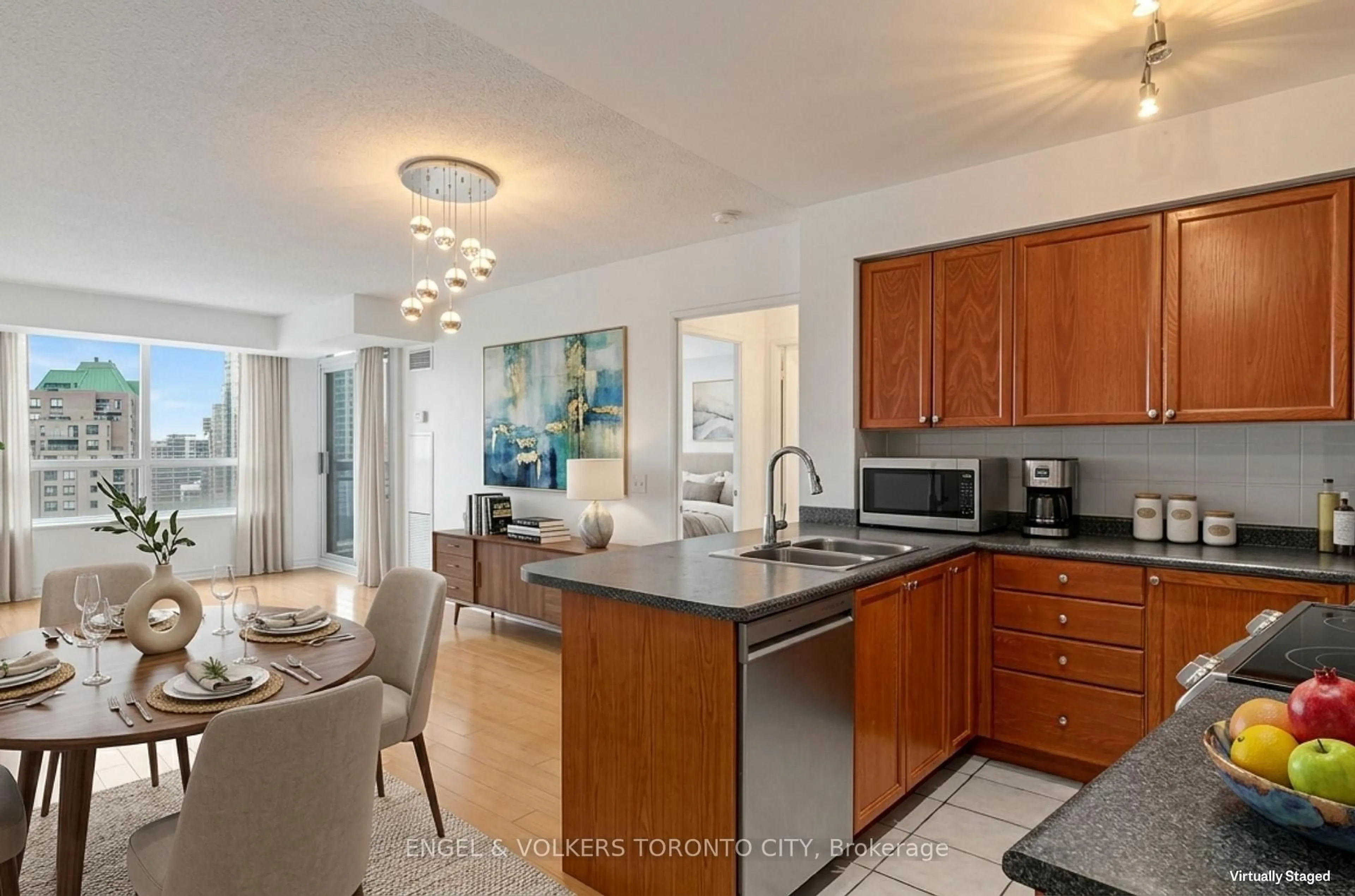 Open concept kitchen, ceramic/tile floor for 18 Parkview Ave #1907, Toronto Ontario M2N 7H7