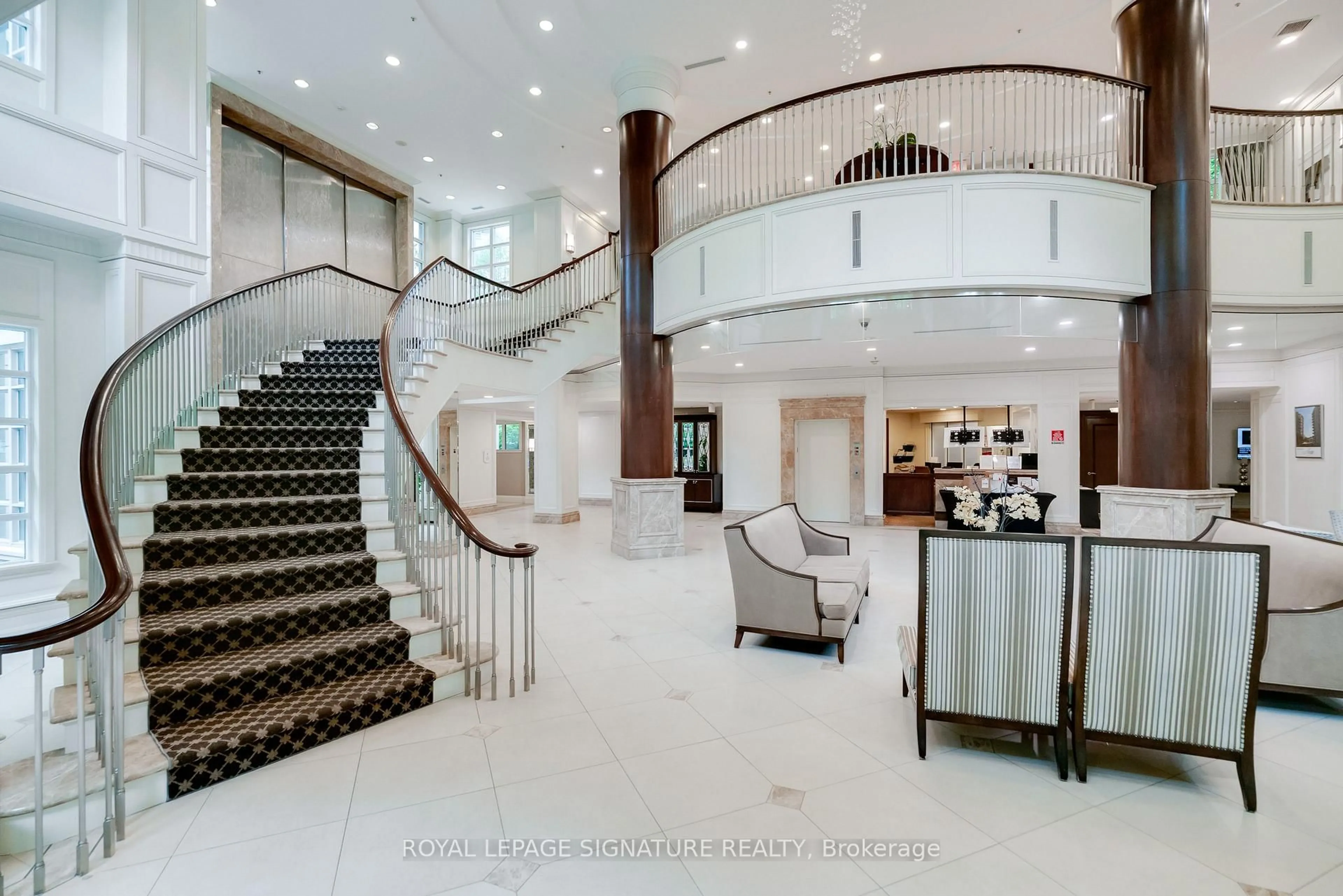 Indoor foyer for 20 Bloorview Pl #316, Toronto Ontario M2J 0A6