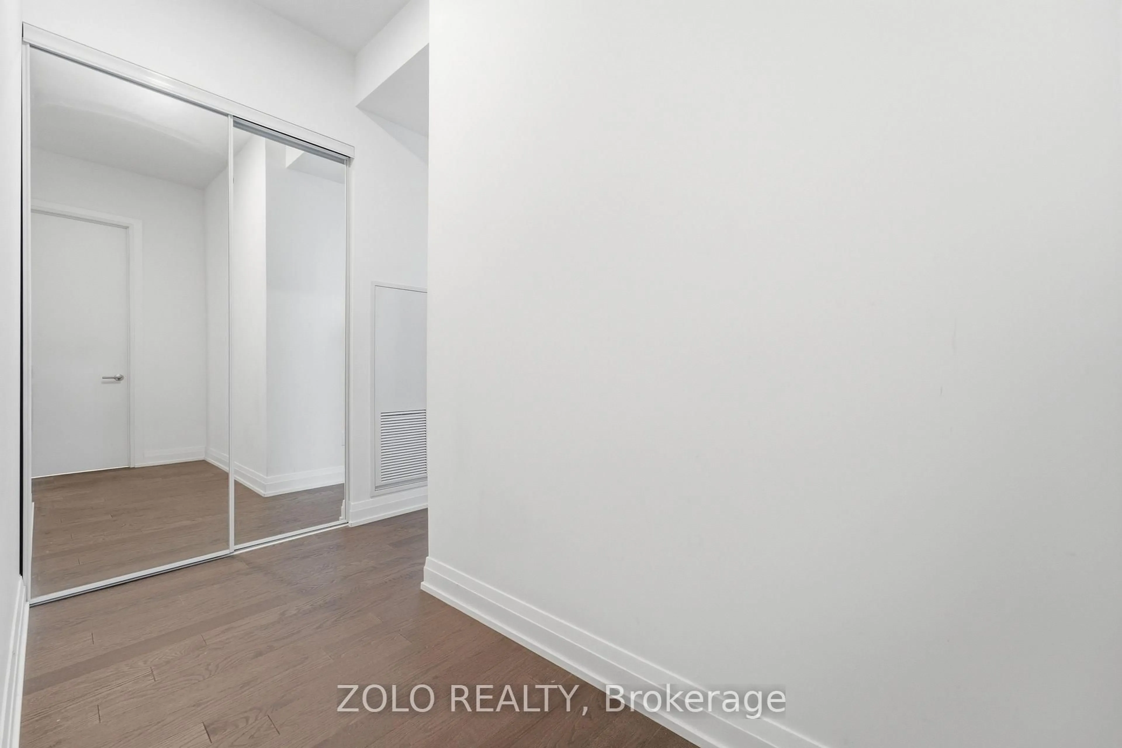 A pic of a room for 75 Canterbury Pl #PH303, Toronto Ontario M2N 0L2