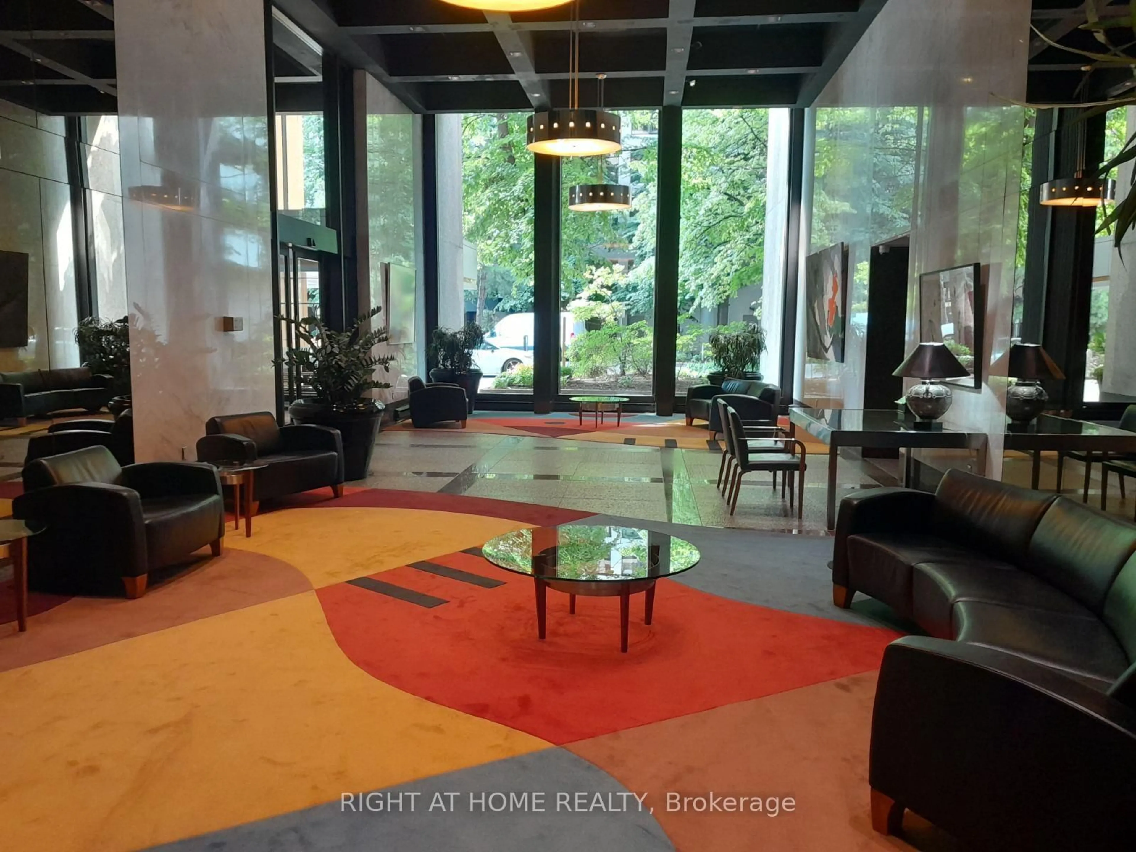 Lobby for 33 Harbour Sq #2803, Toronto Ontario M5J 2G2