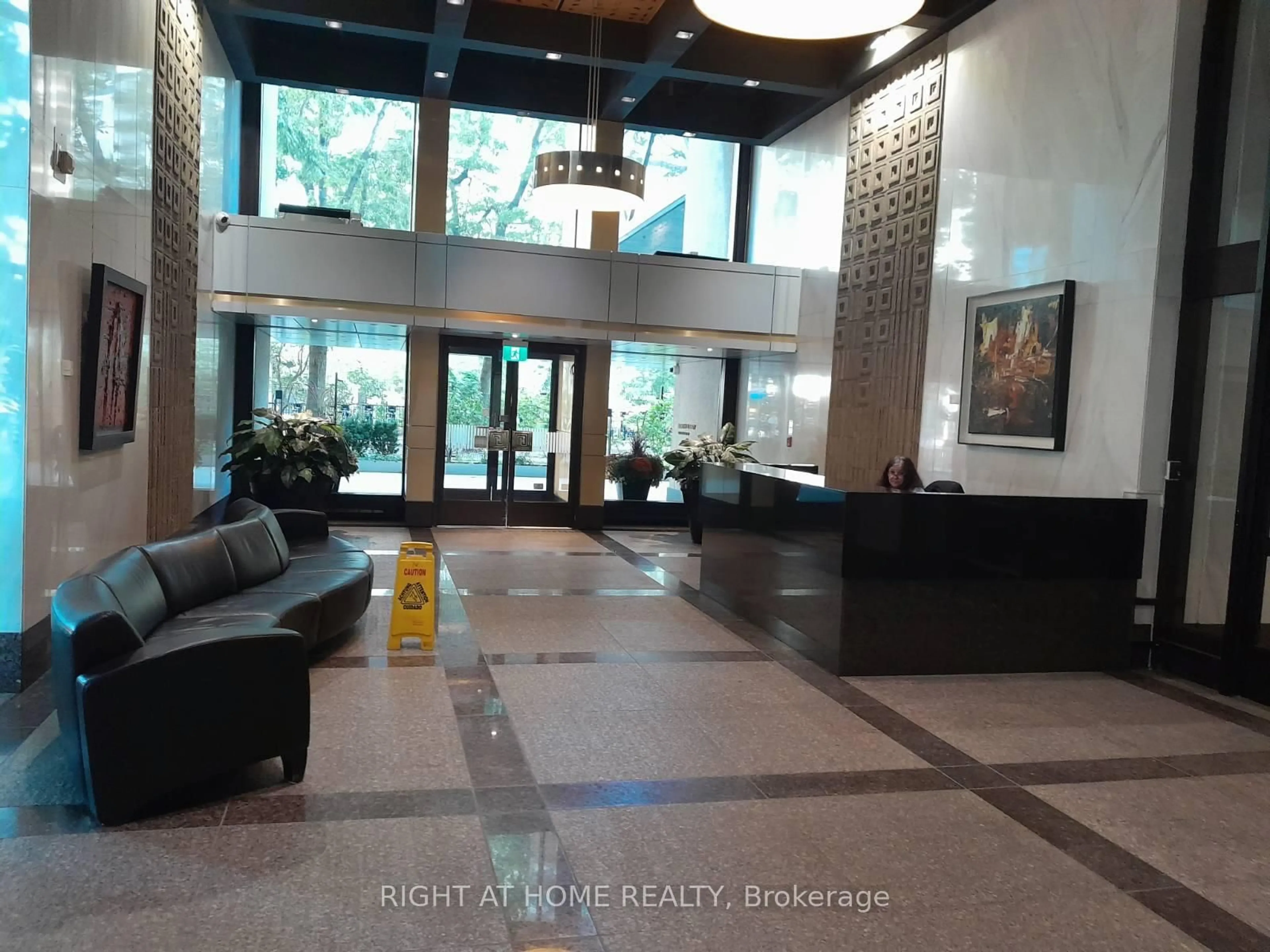 Lobby for 33 Harbour Sq #2803, Toronto Ontario M5J 2G2