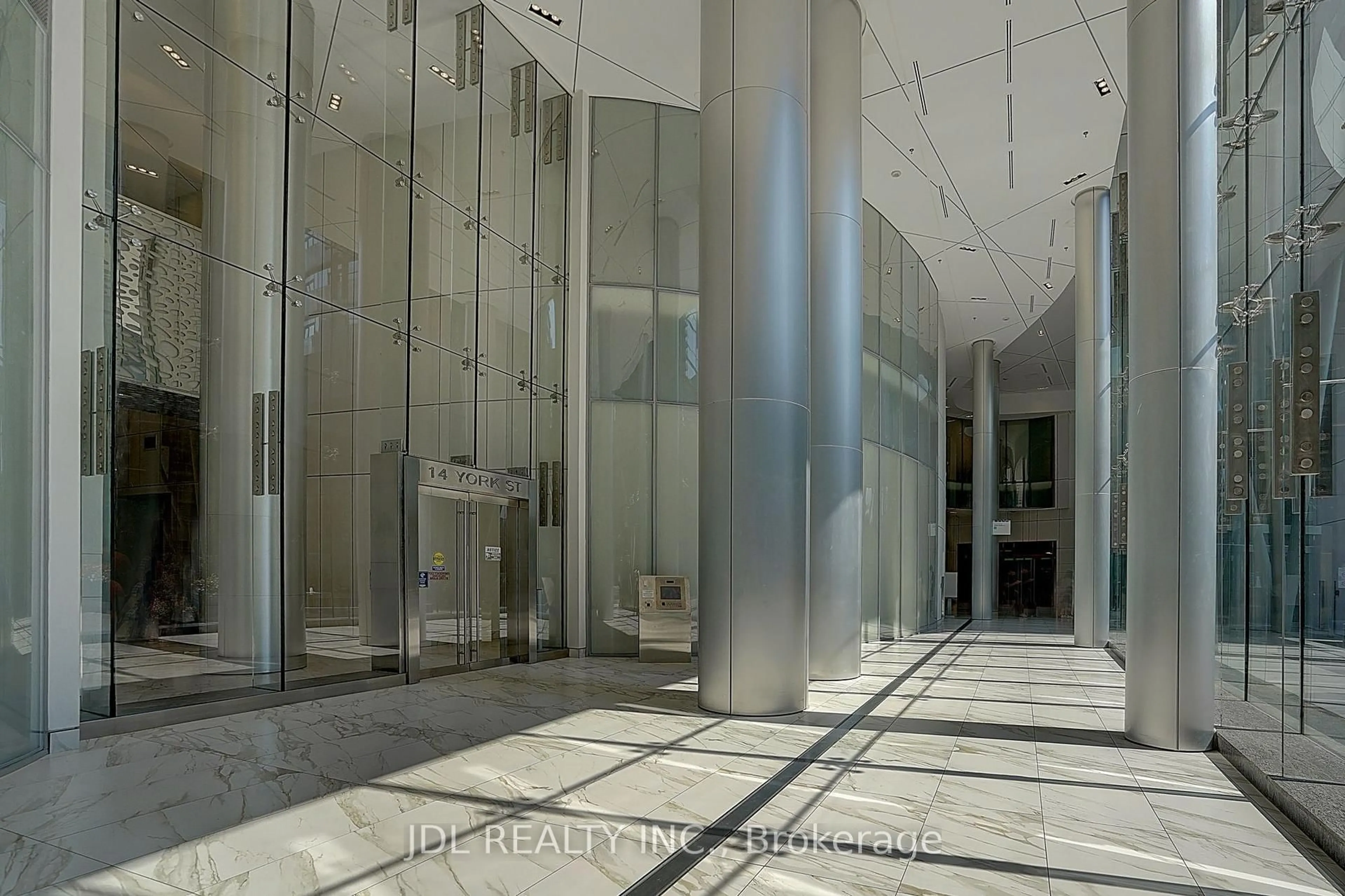 Indoor foyer for 14 York St #2012, Toronto Ontario M5J 0B1