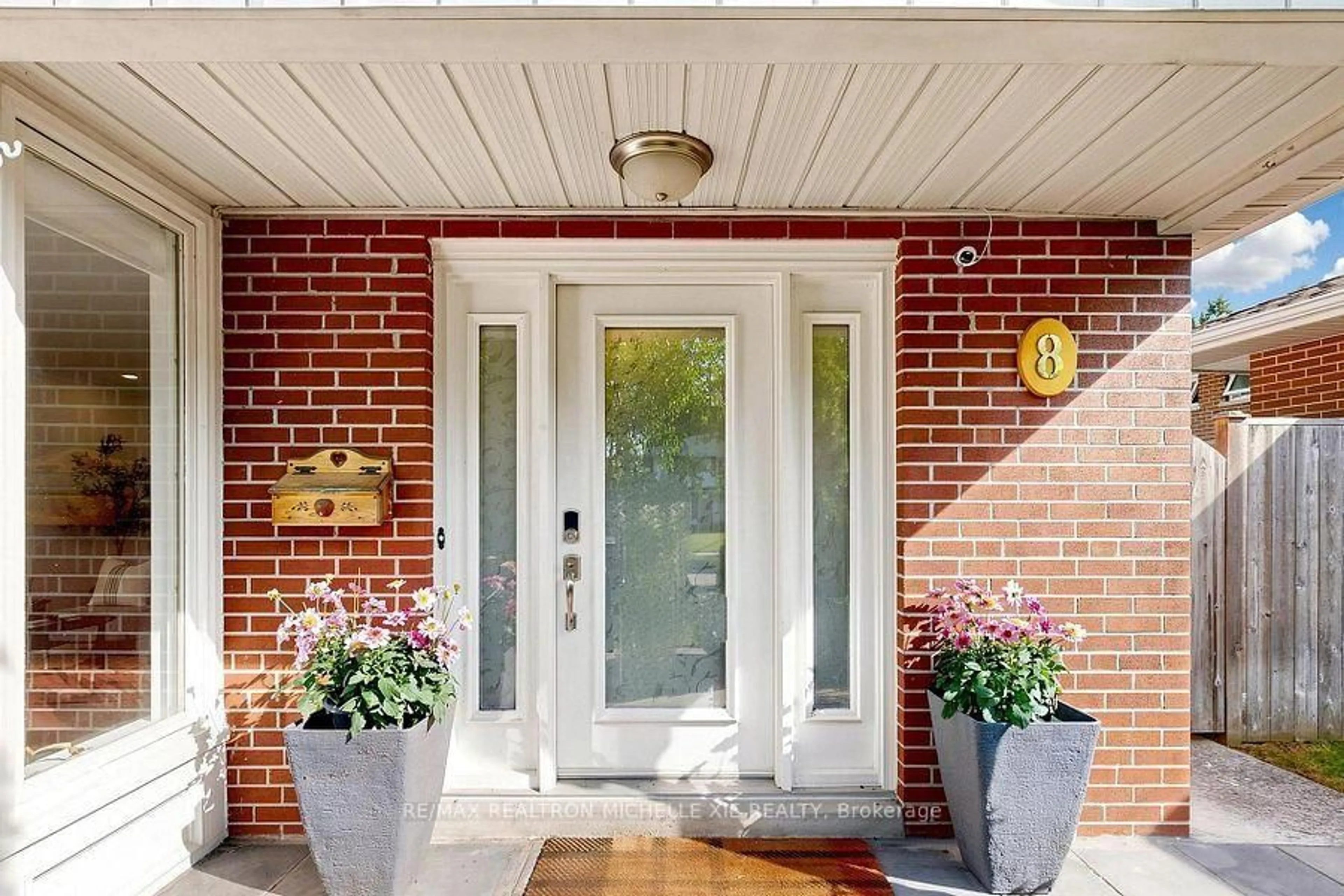 Unknown for 8 Meadowglade Cres, Toronto Ontario M2J 1C7