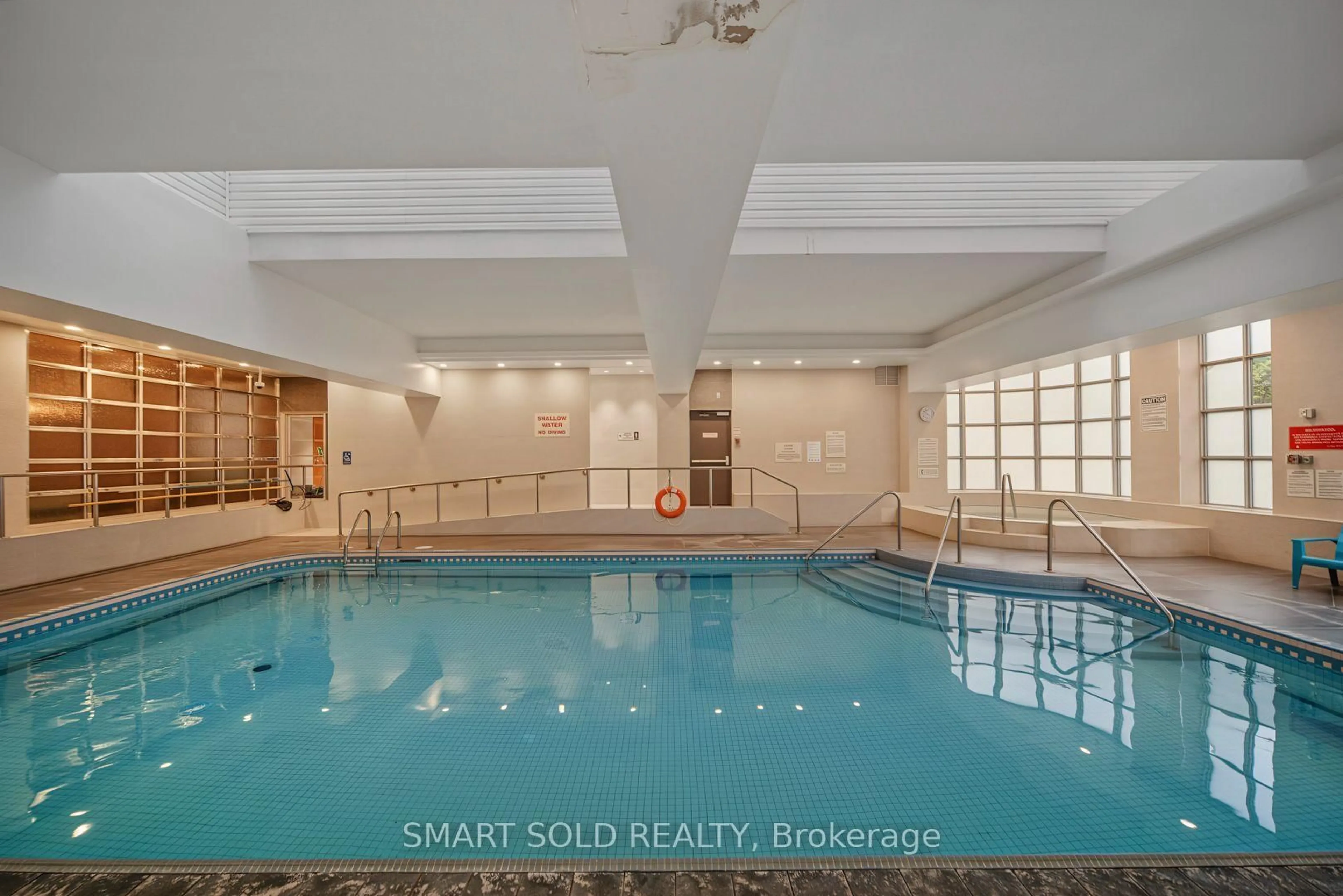 Pool for 28 Hollywood Ave #205, Toronto Ontario M2N 6S4
